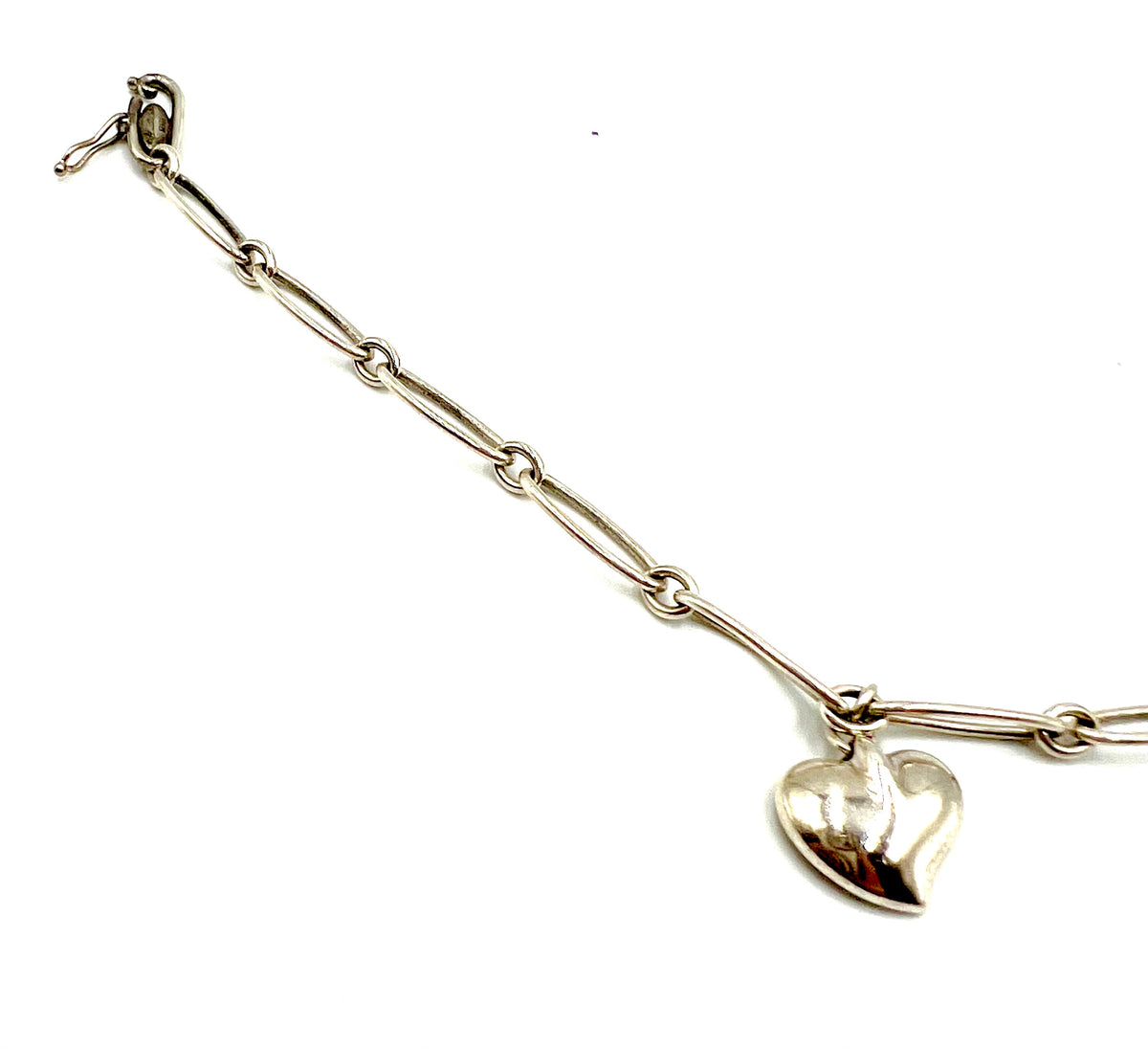 Tiffany & Co Elsa Peretti Silver 925 Full Heart Elongated Link Bracelet 17.5cm (🇵🇭P14,620)