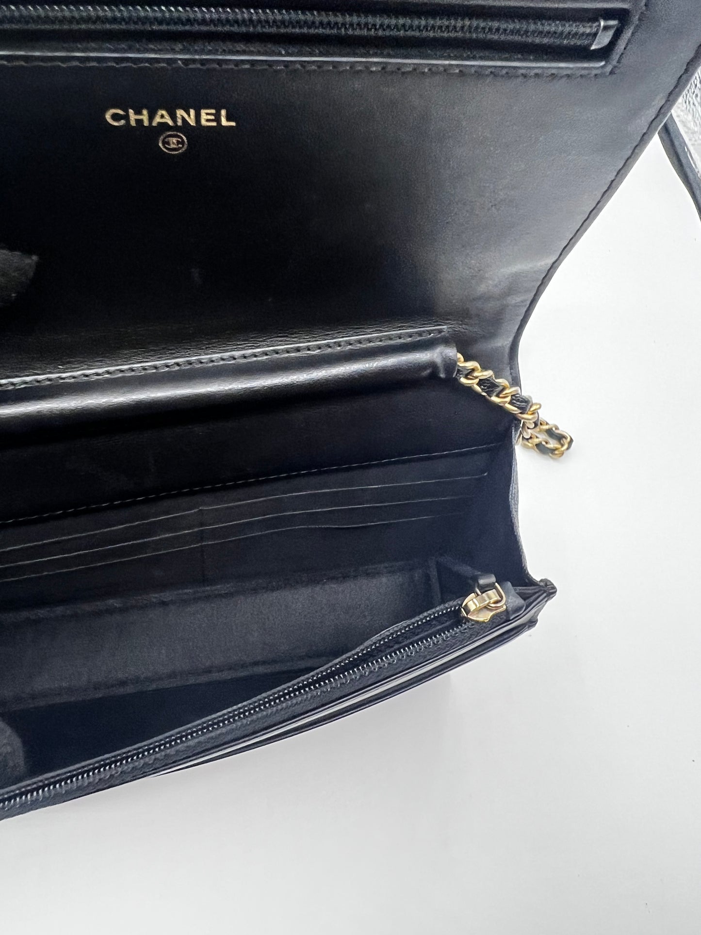 Chanel Le Boy Quilted Caviar Wallet On Chain  (🇵🇭P163,400)