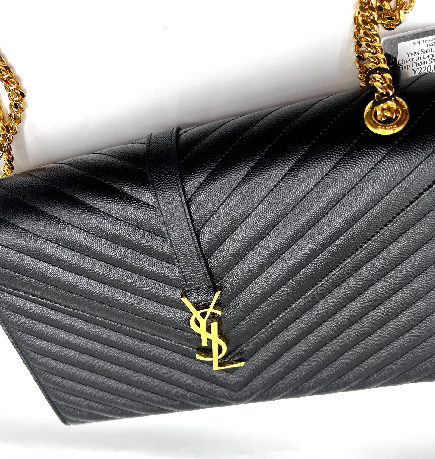 Yves Saint Laurent Chevron Large Envelope Flap Chain Shoulder Bag  (🇵🇭P94,600)