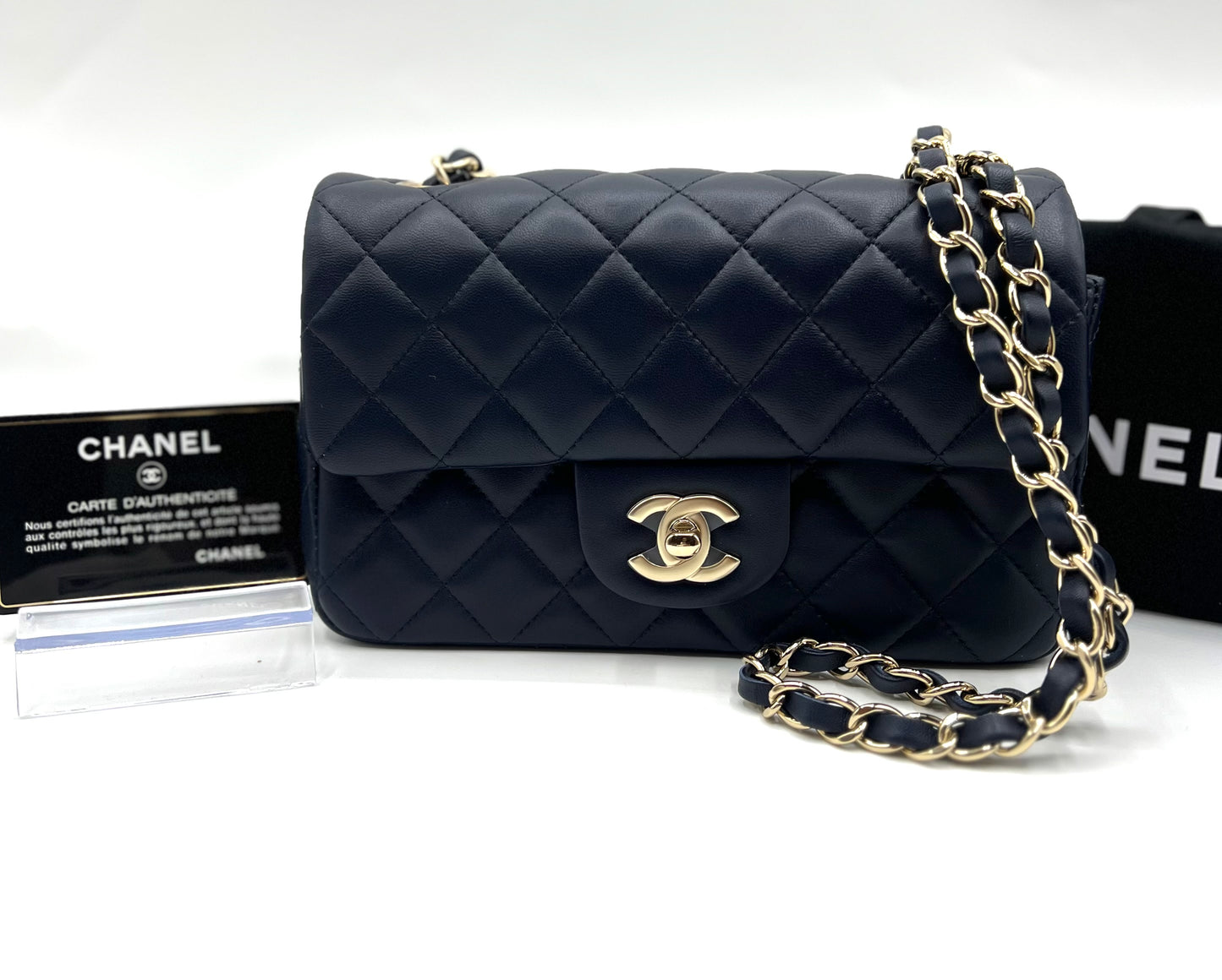Chanel Classic Mini Flap Dark Blue Lambskin GHW 29Holo      (🇵🇭P257,140)