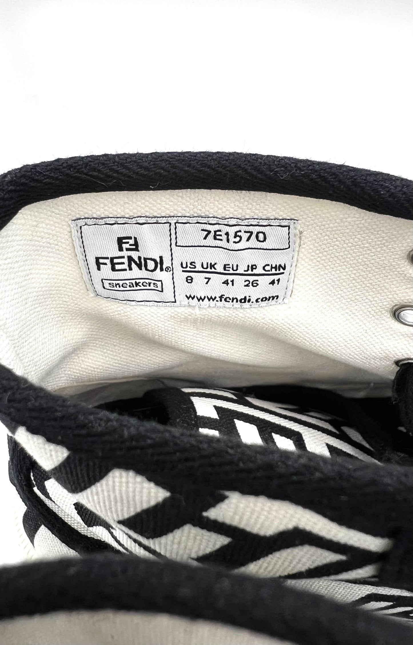 Fendi Domino High Top Sneakers size 8 (26cm) women     (🇵🇭P20,640)