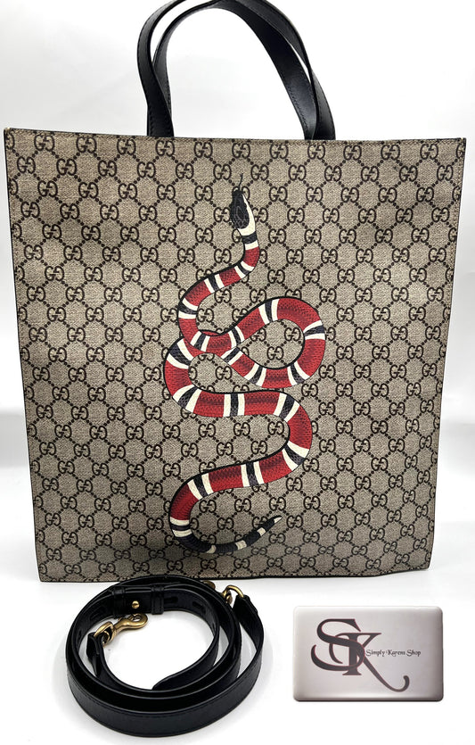 Gucci GG Supreme Coated Canvas King Snake Print Sac flat tote bag     (🇵🇭P50,740)