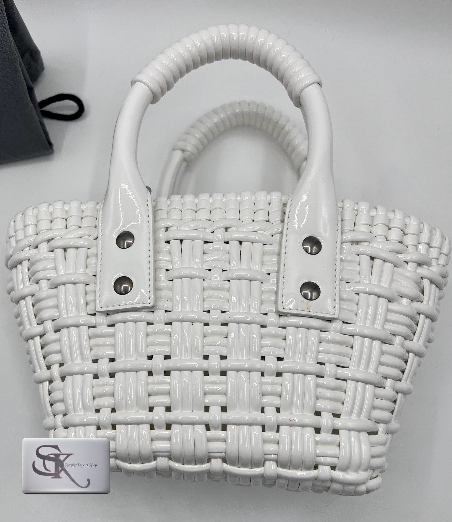 BALENCIAGA BISTRO XXSWOVEN FAUX LEATHER BASKET 2 WAY BAG   🇵🇭P39,200🇵🇭