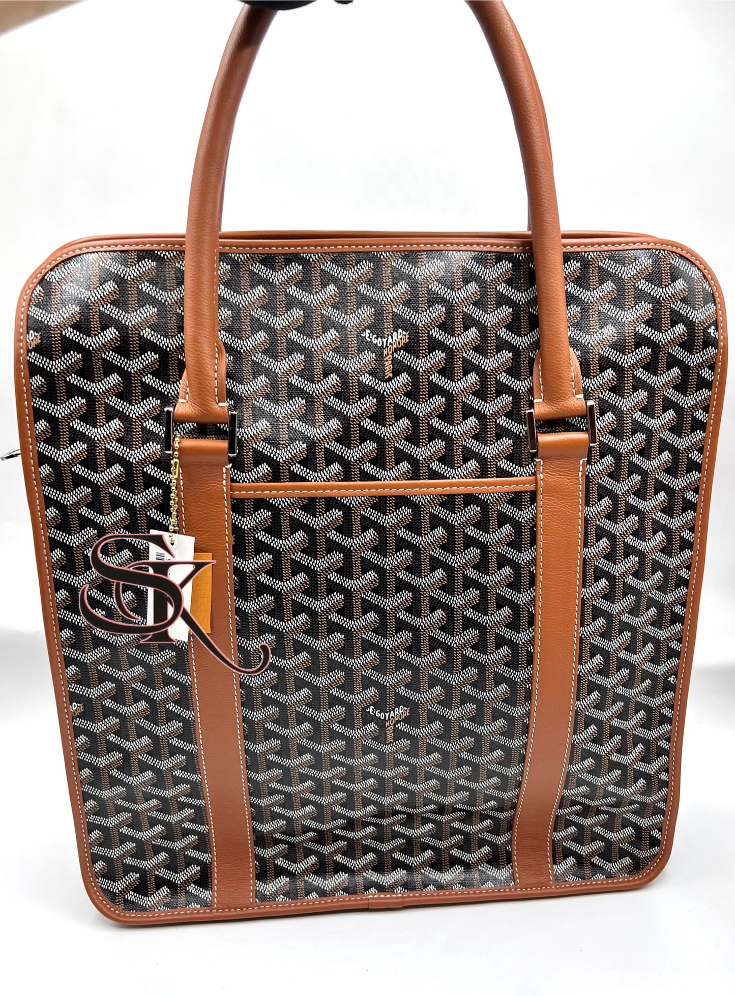 Goyard Bourgogne Tan Vertical Tote (🇵🇭P154,809)