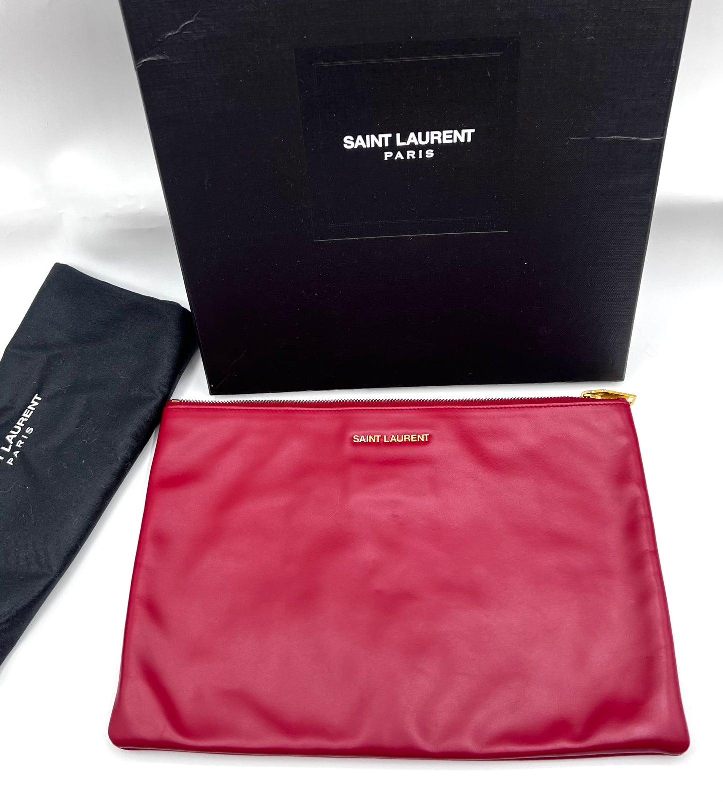 Yves Saint Laurent Red Leather Document Clutch Bag            (🇵🇭P16,340)