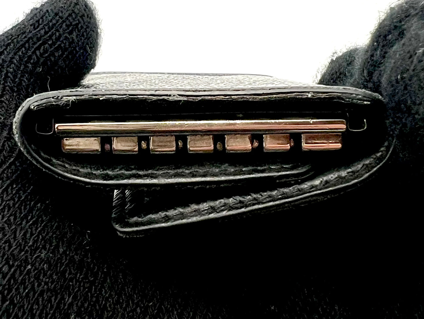 Louis Vuitton Graphite 6 Hooks Key Holder (🇵🇭P6,020)