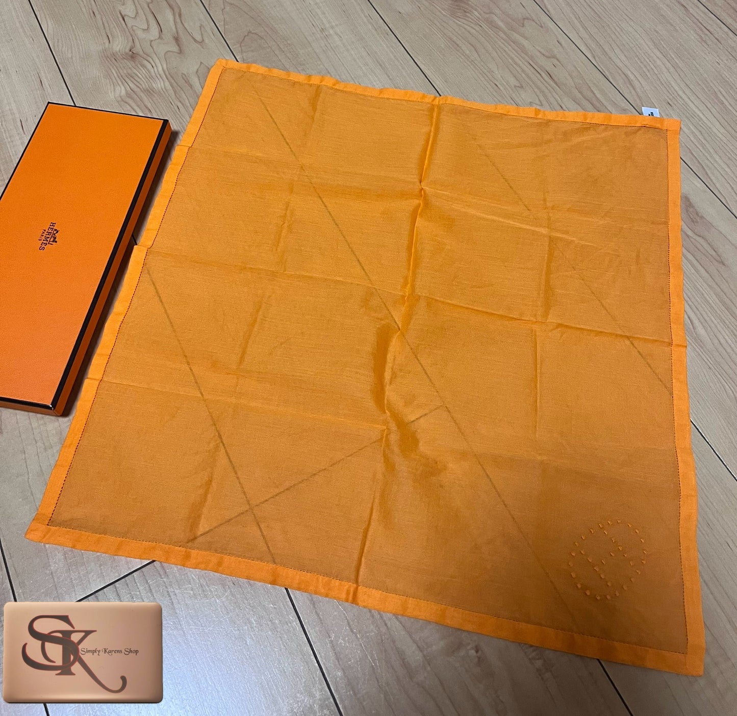 Hermes Nekckerchief Evelyn  Mouchoirs marceau Orange cotton Broidery Punching H 🇵🇭P6,000🇵🇭