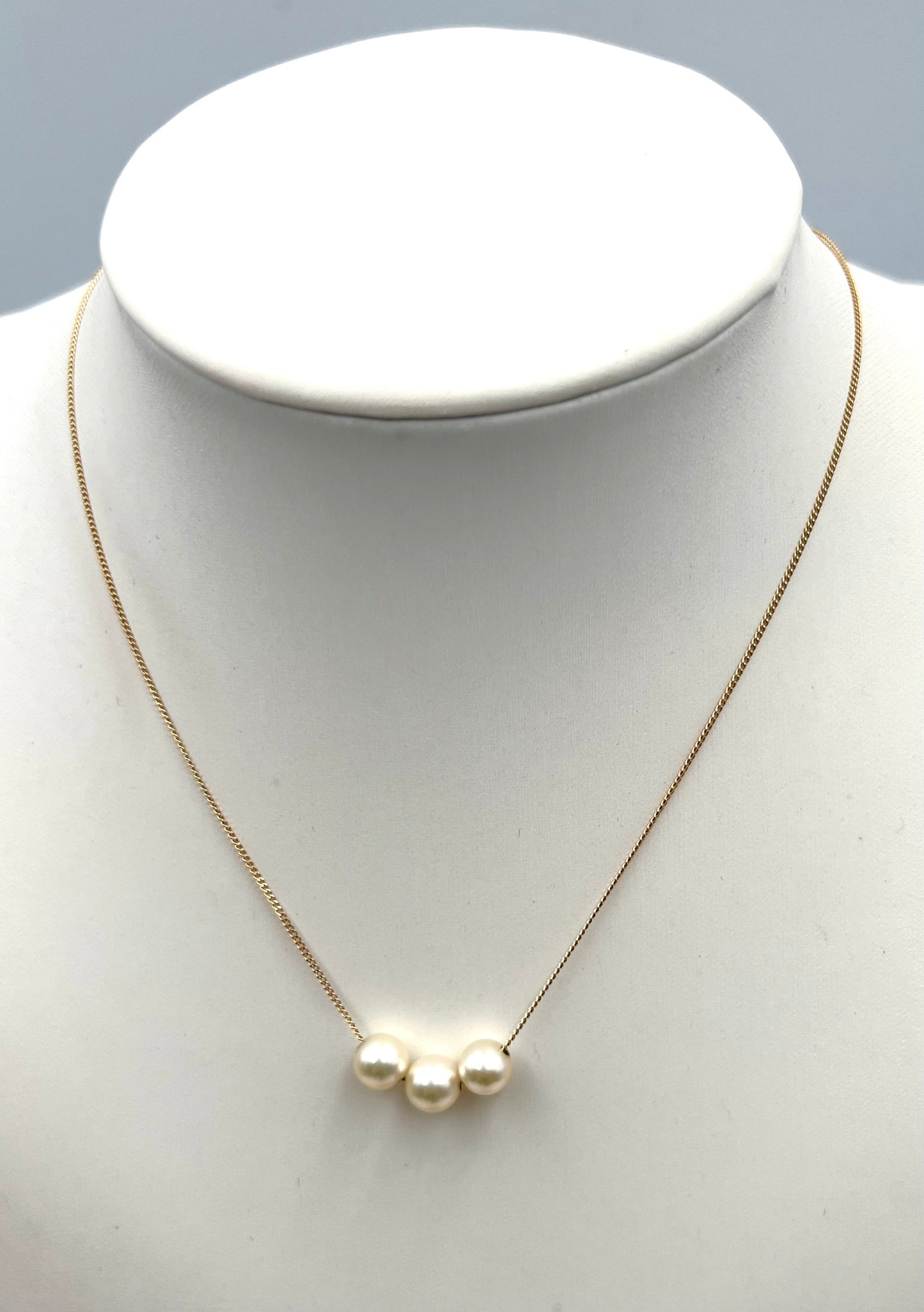 K18 Yg 3 Floating akoya Pearl Necklace 2.81g 40cm              (🇵🇭P30,530)