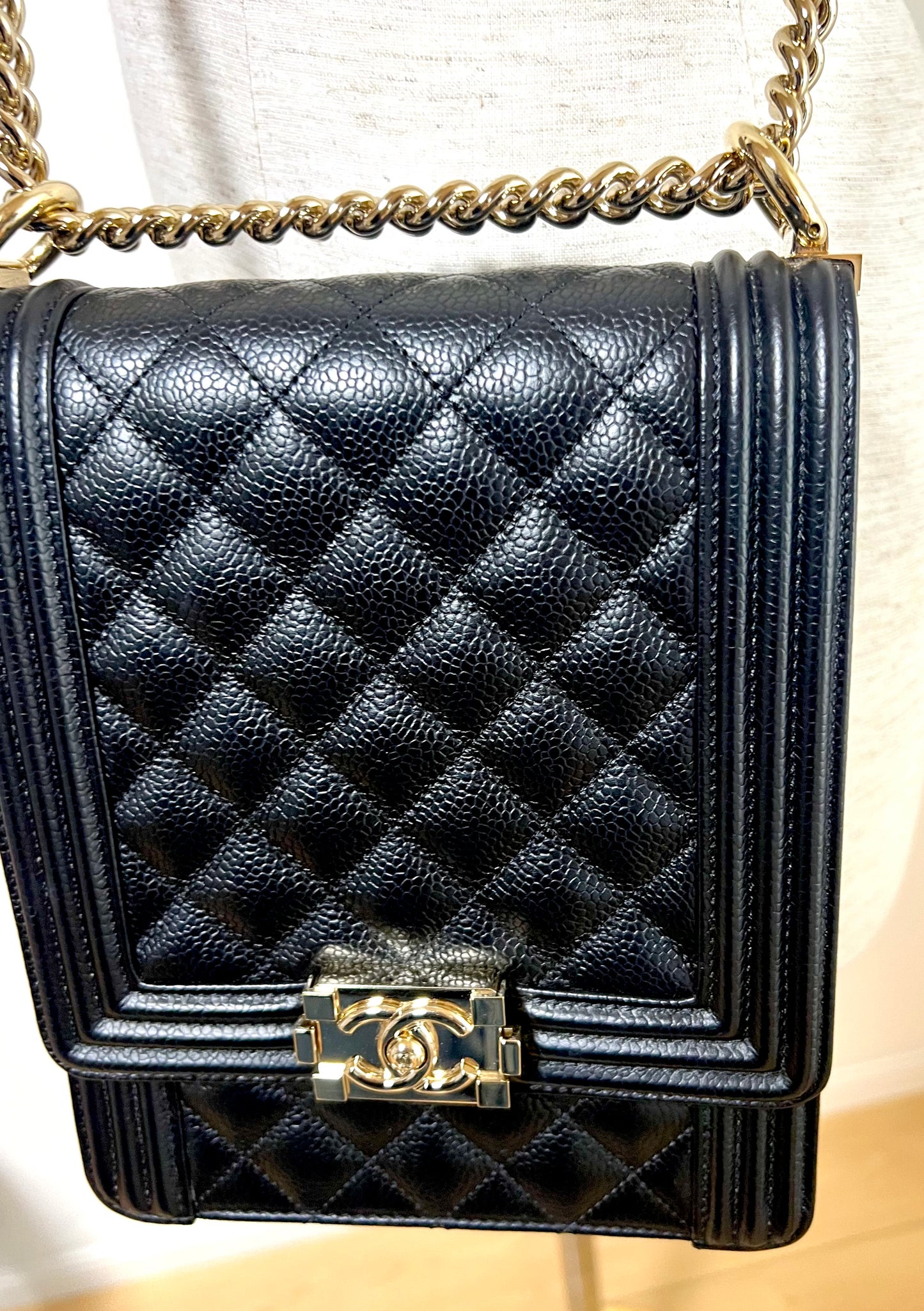 Chanel Leboy North South Black Caviar GHW Series 28 w/ Card Dustbag & Box               (🇯🇵P197,800)