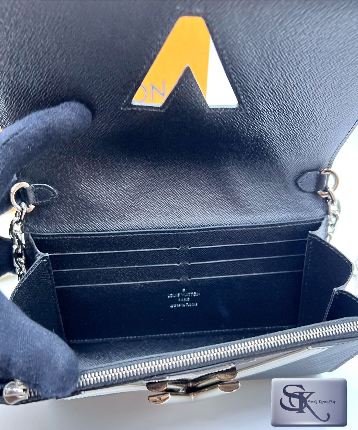 Lv TWist wallet on Chain