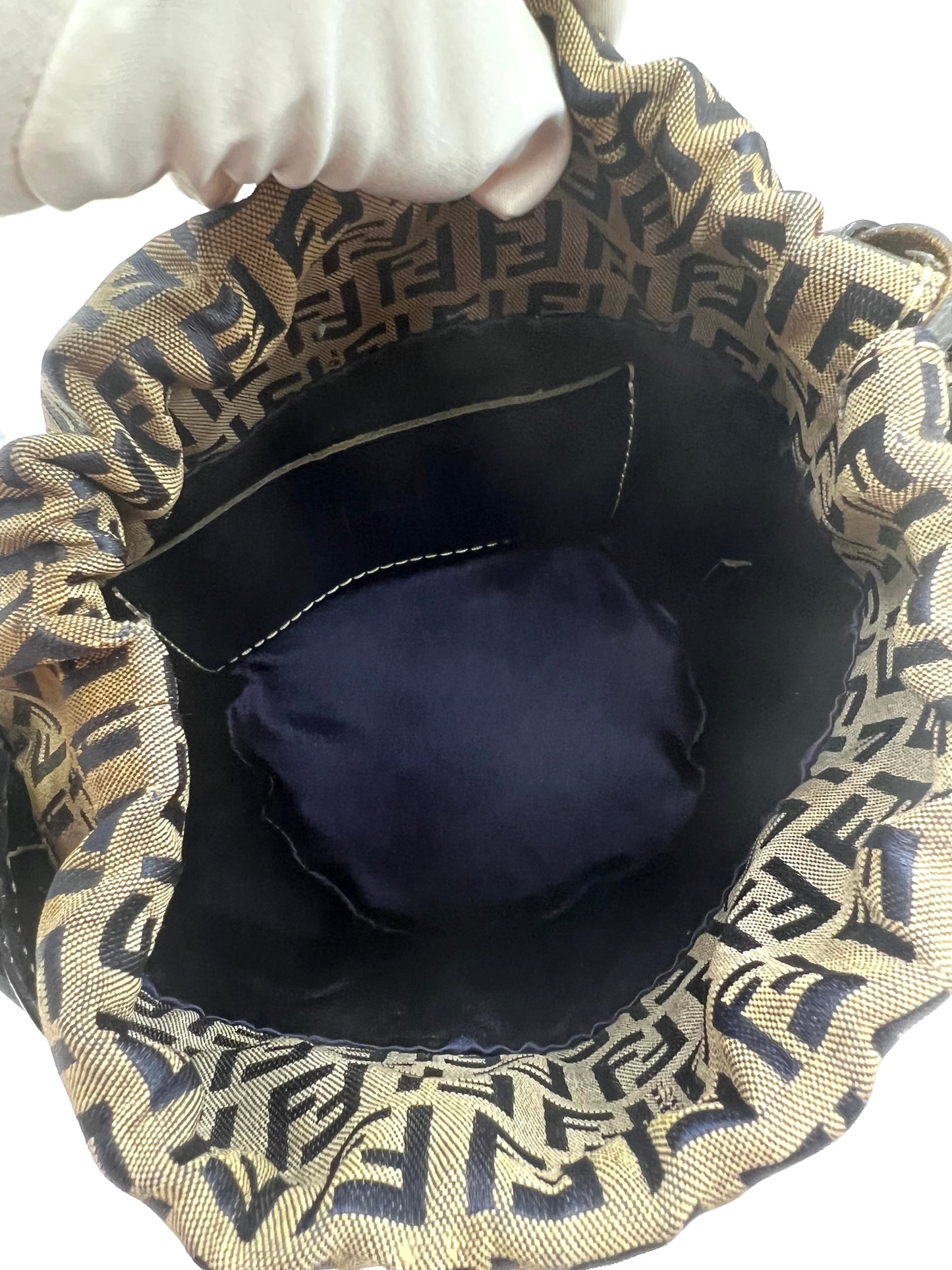 Fendi Zucchino Leather /Canvas Mini Bucket Bag          (🇵🇭P18,920)
