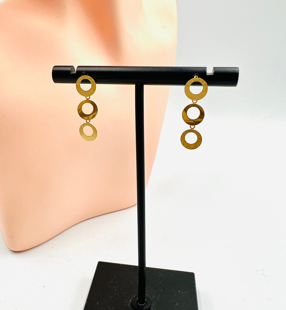 K18 Yg Design Drop Earings 1.2g (🇵🇭P13,200)