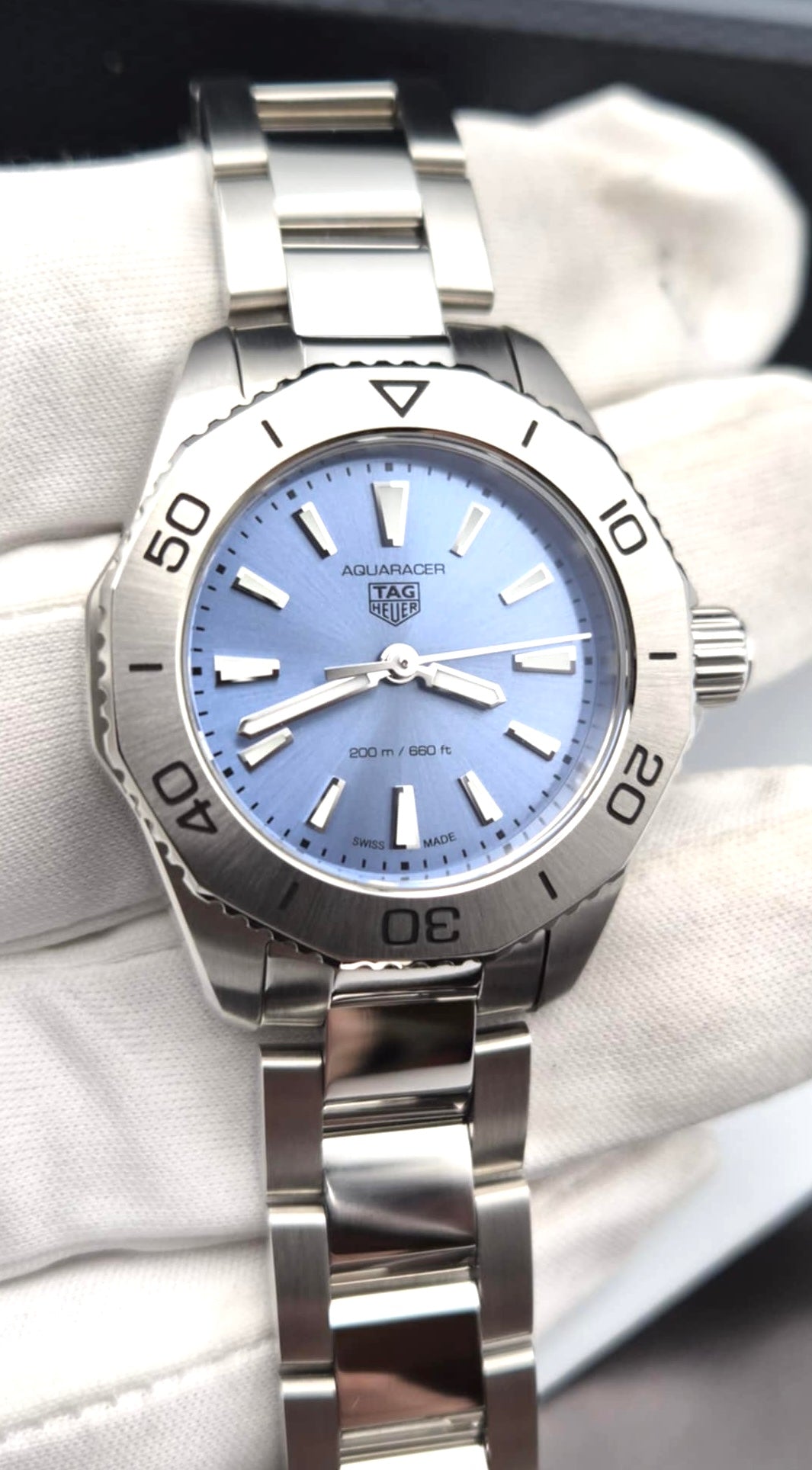 Tag Heuer Aqua Racer Qz 30 mm SS/Blue Dial 15.5cm  + 4extra links (🇵🇭P70,950)