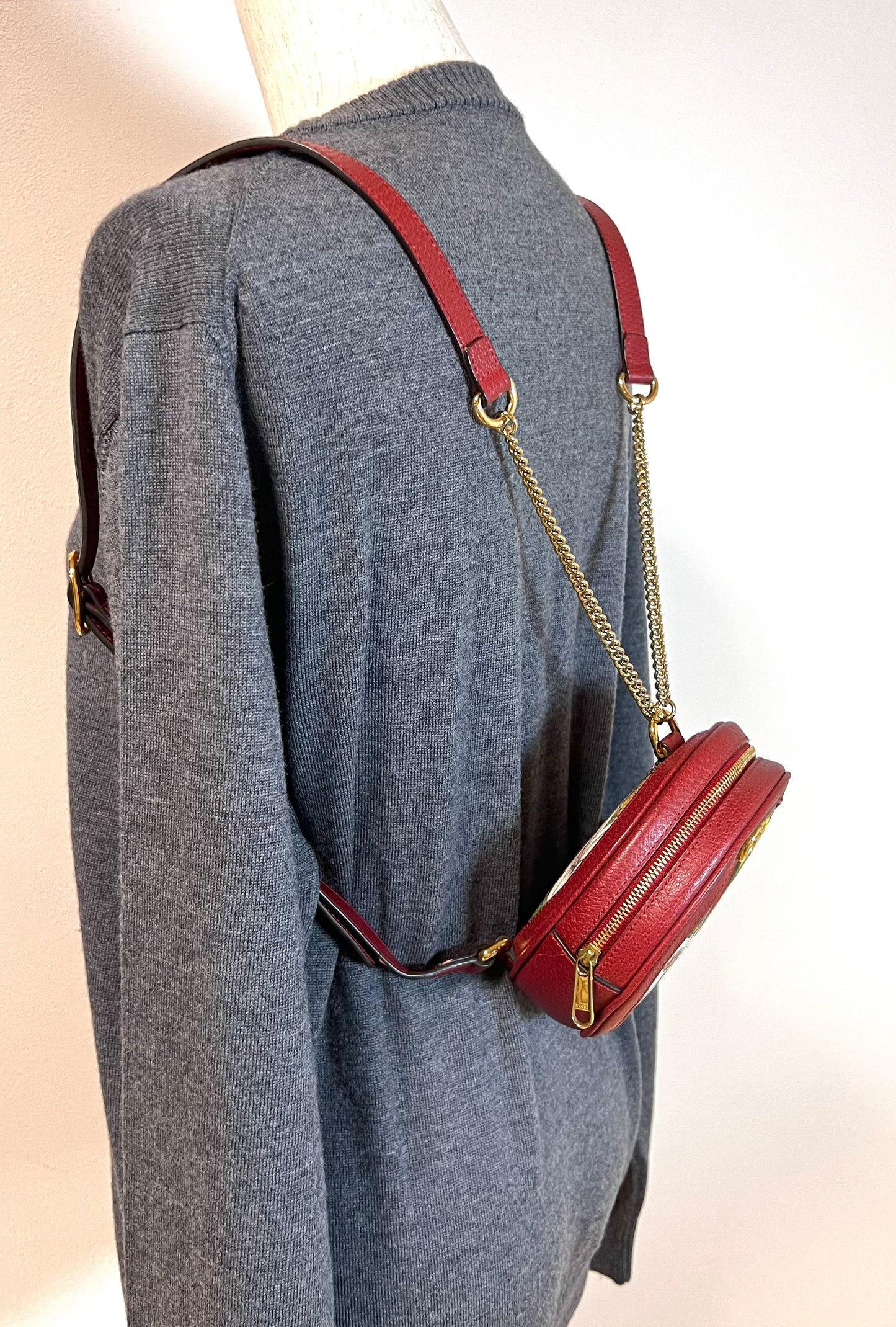 Gucci Ophidia GG Flora Mini Backpack in Red Leather and Canvas (🇵🇭P37,840)