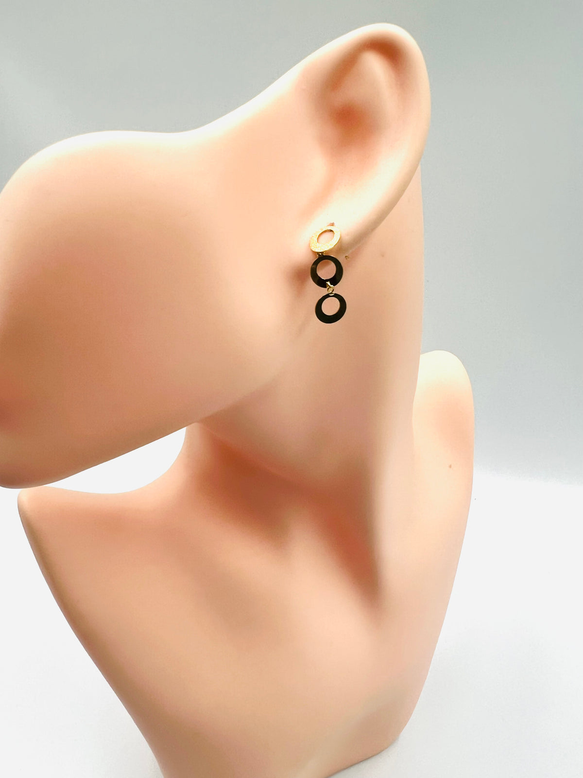 K18 Yg Design Drop Earings 1.2g (🇵🇭P13,200)