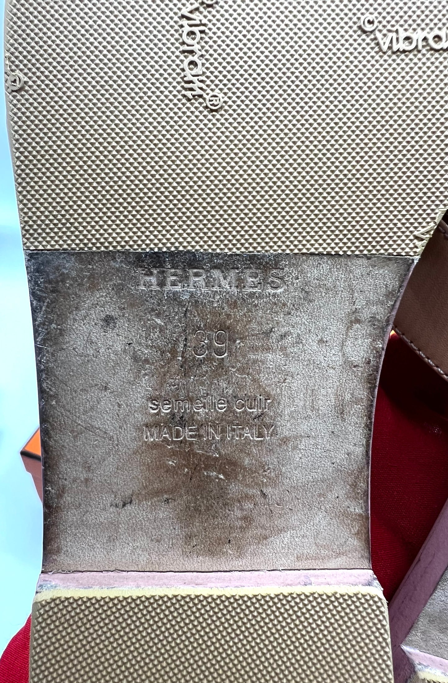Hermes Oran Sandals Size 39   (🇵🇭P20,640)