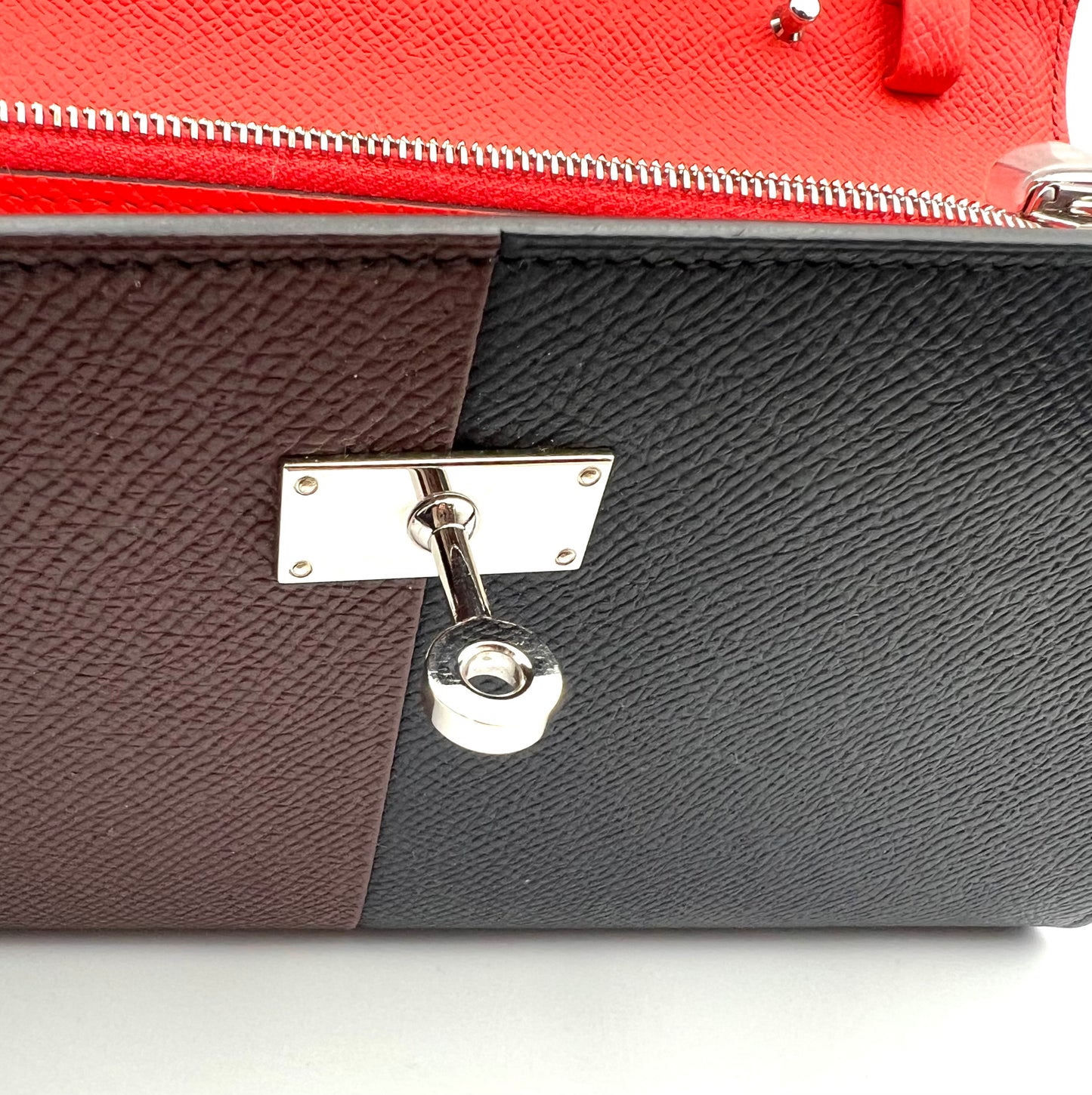 Hermes Kelly To Go Woc in Rouge Serie, Blue Indigo & Rose Texas Epson Leather Stamp B PHW                          (🇵🇭P425,700)