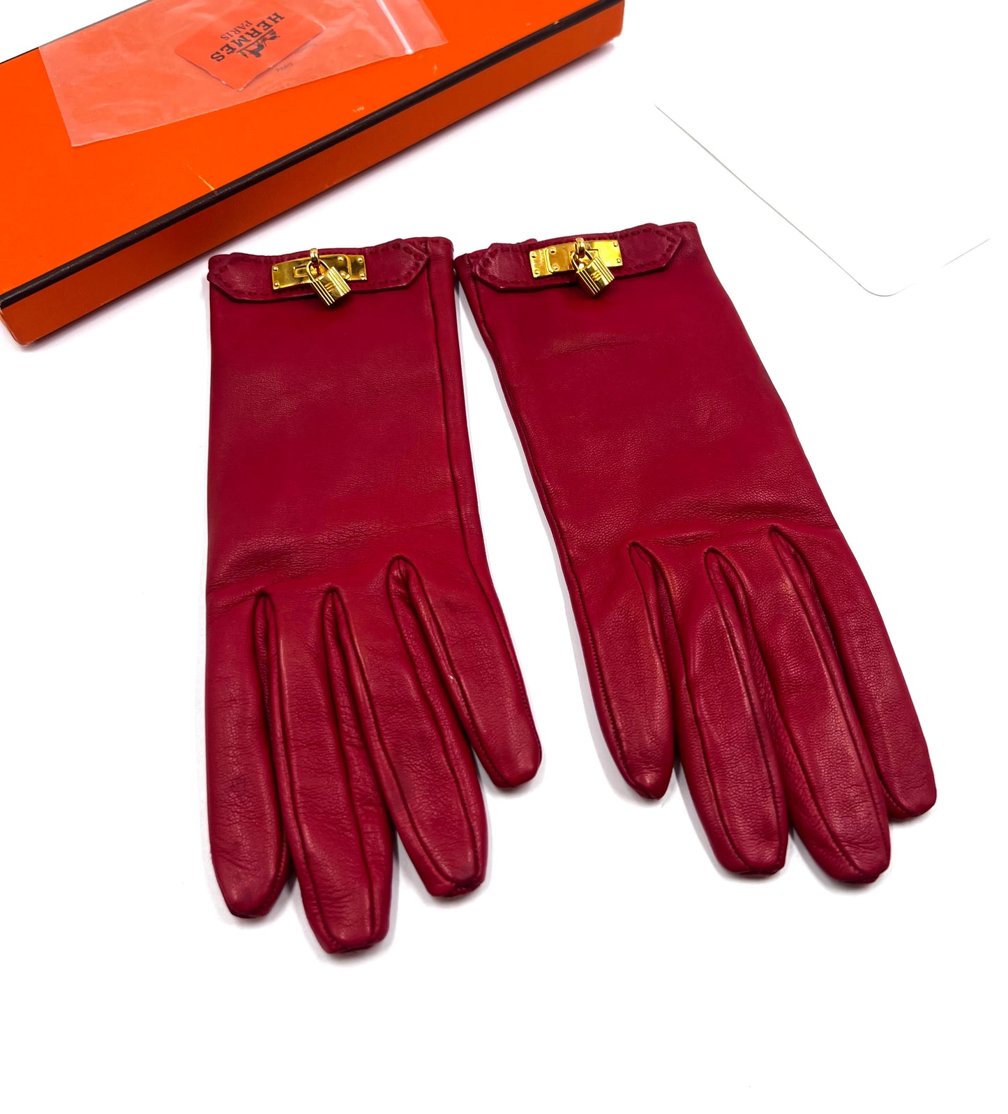 Hermes Kelly Red Ladies Gloves Small Size  (🇵🇭P12,040)