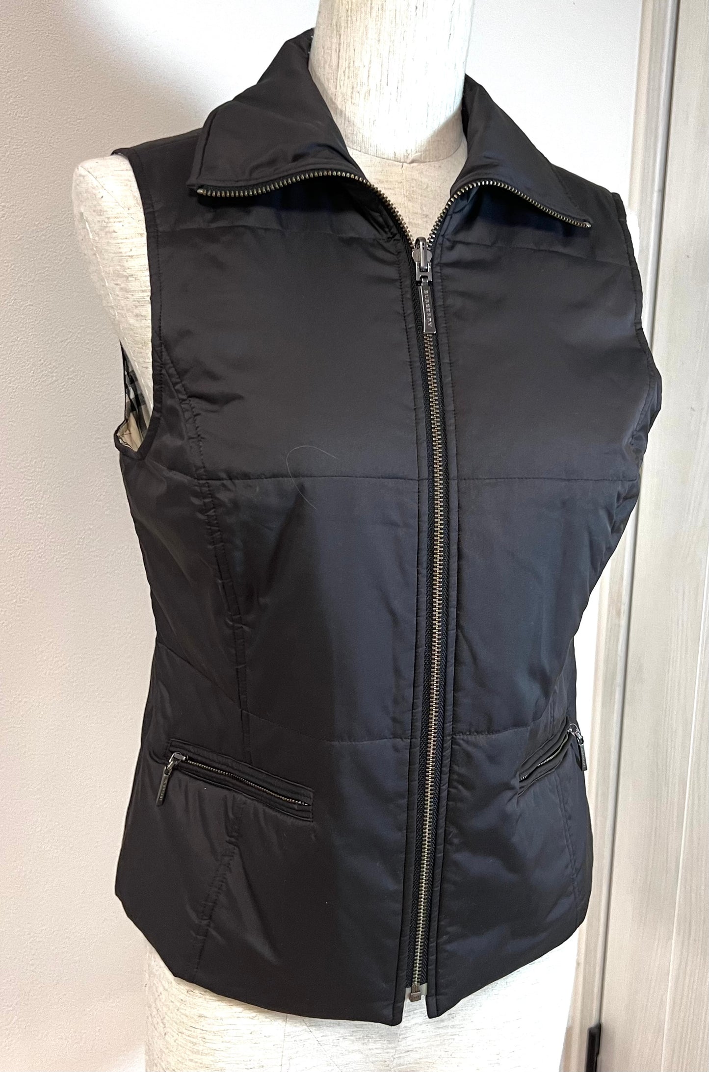 Burberry London Brown Down Jacket Size 38  (🇵🇭P7,740)