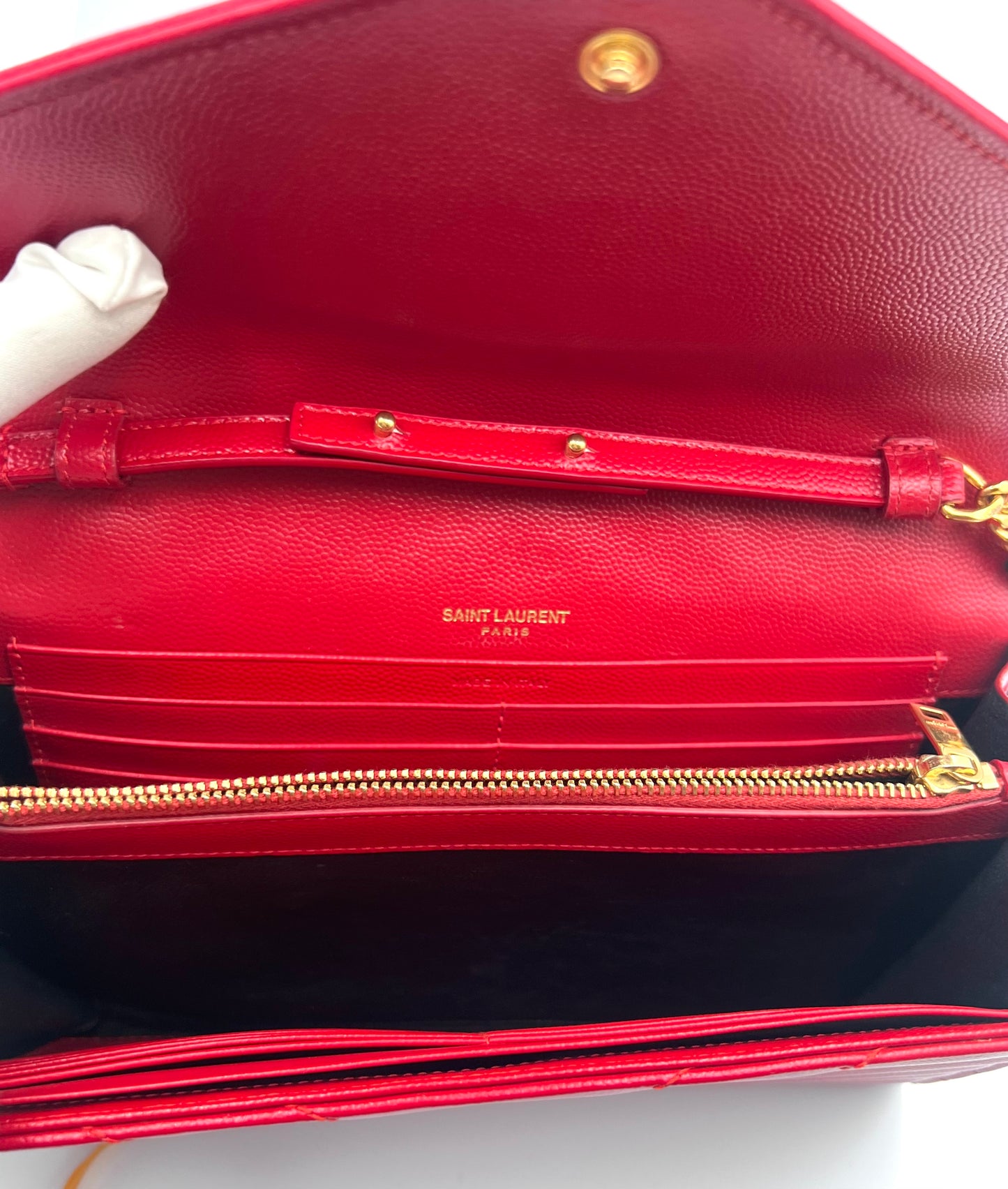 Yves Saint Laurent Cassandre Wallet On Chain Mm Size       (🇵🇭P63,640)