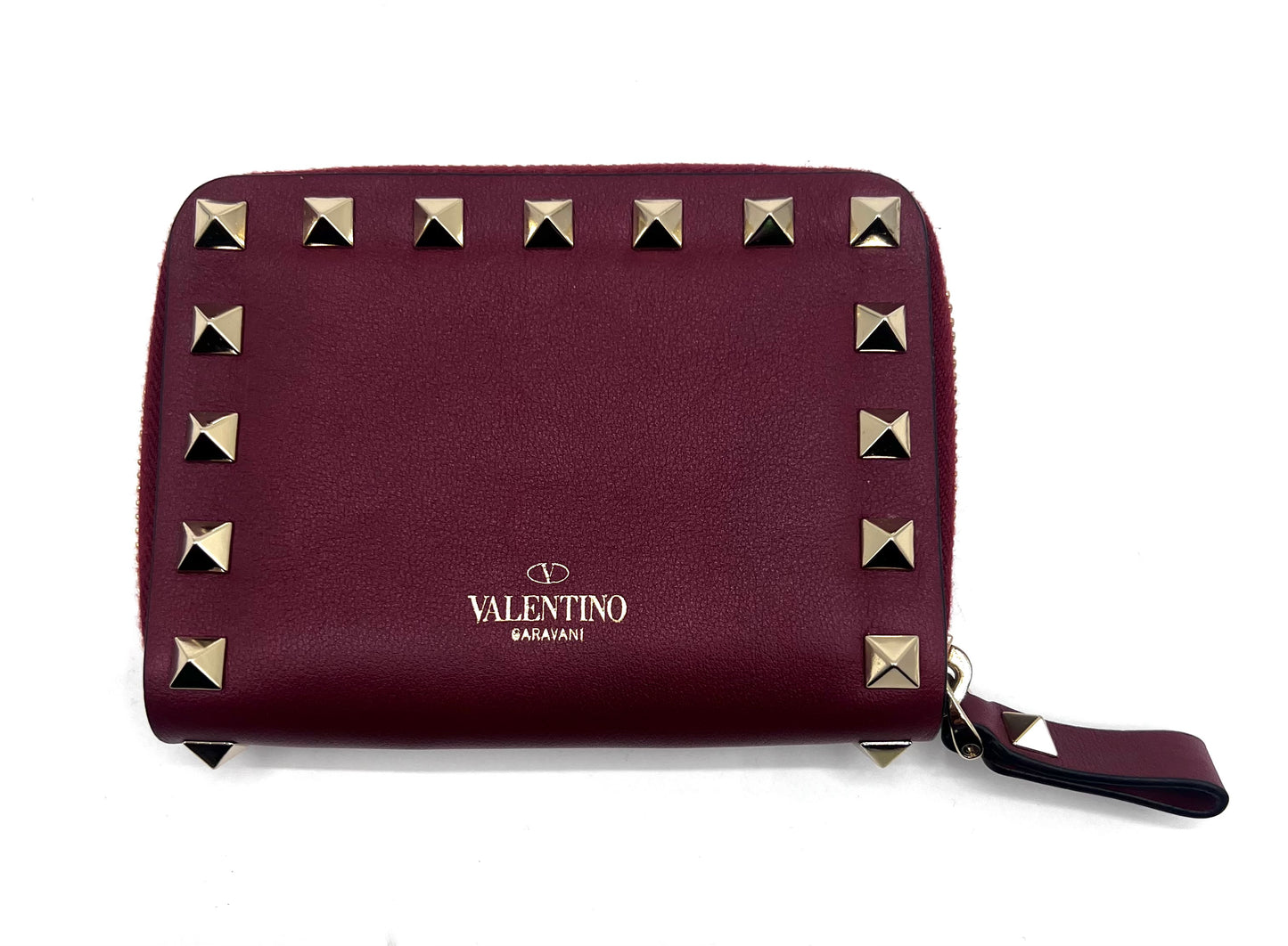 Valentino Garavani Burgundy Zip Around Wallet w/ Rock Studs (🇵🇭P11,180)