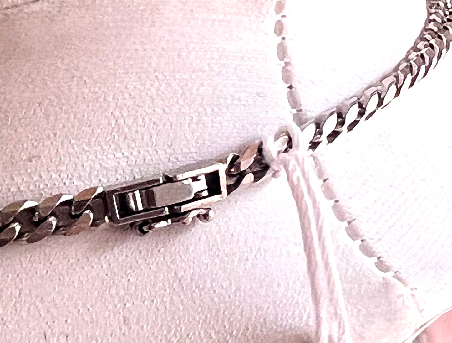 Platinim 850 Kihei Necklace 30.24 grams 50cm