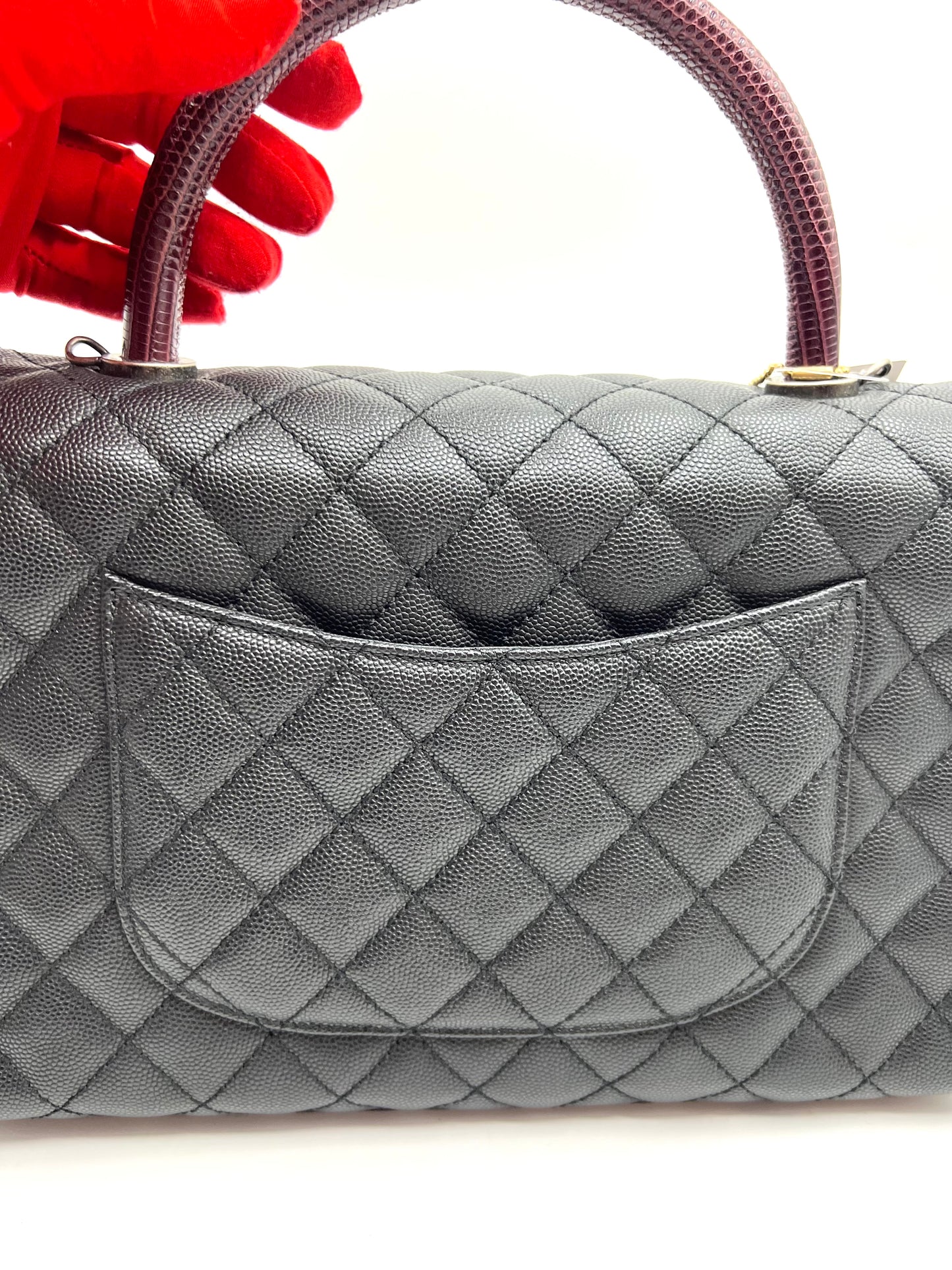 Chanel Caviar Coco python handle Matlase 2 way Bag series 23 mm size     (🇵🇭P361,200)