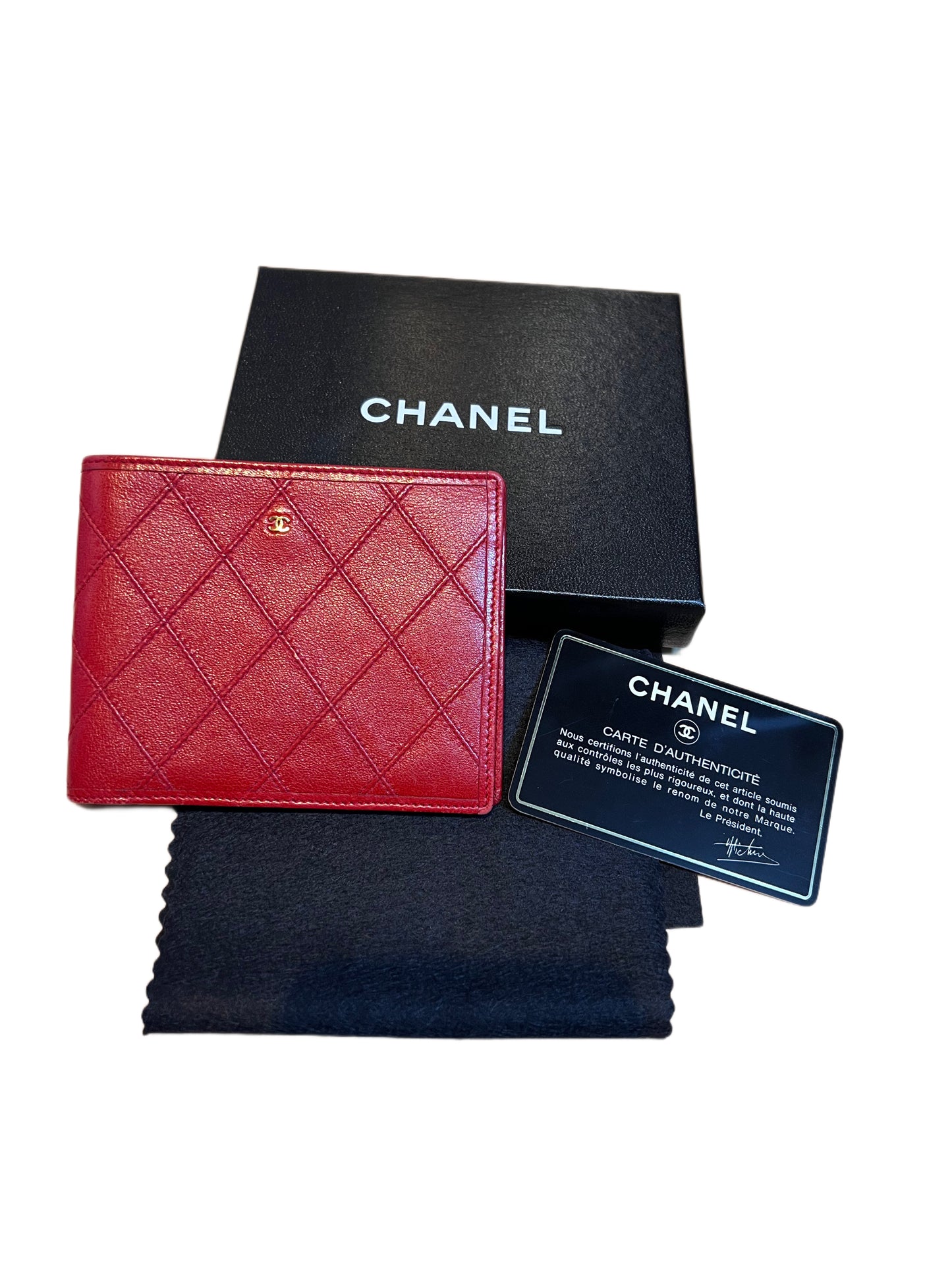 CHANEL BIFOLD LAMBSKIN SLIM WALLET