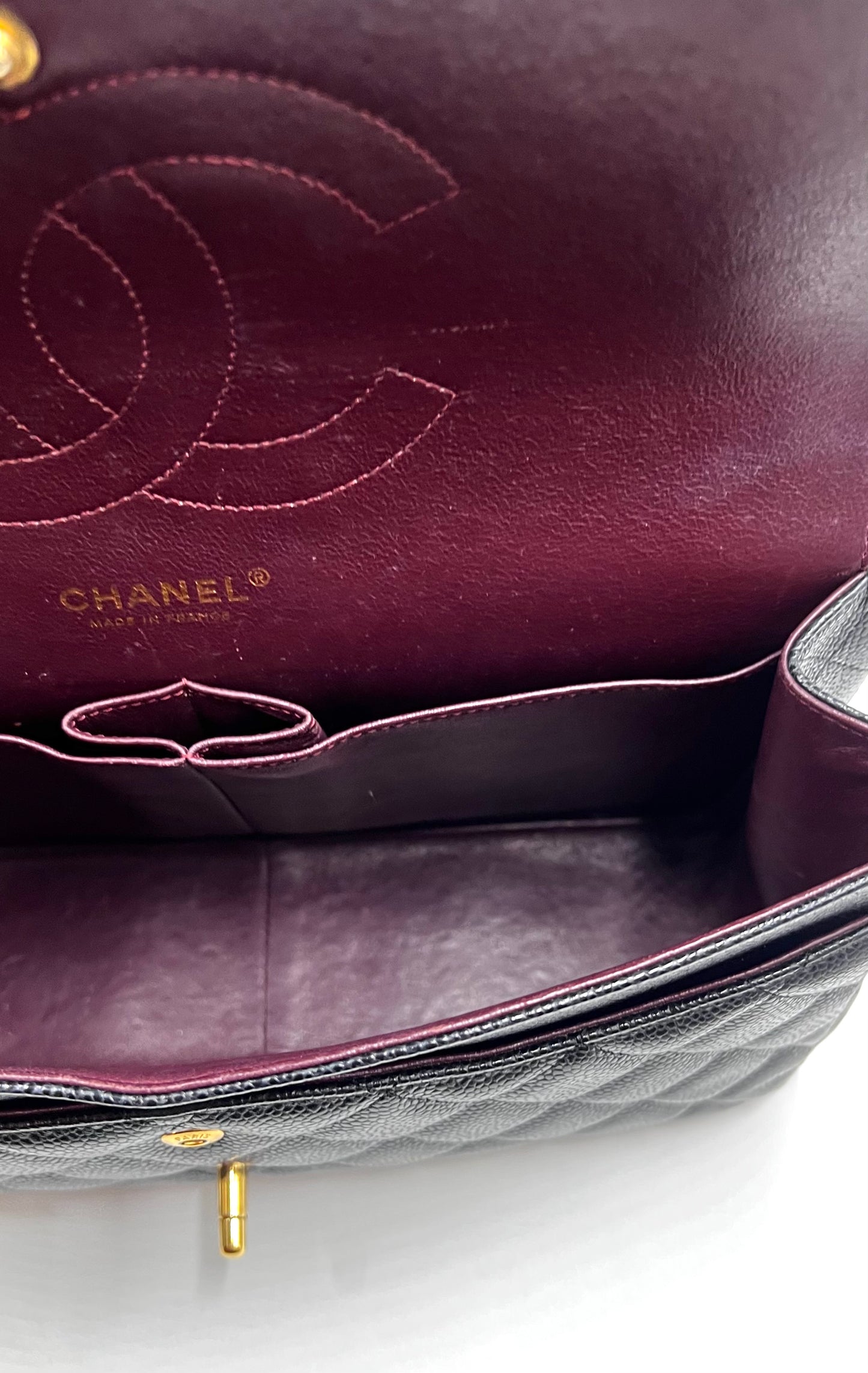 Chanel Classic Black Jumbo Caviar Double Flap GHW S30cm Series 15  (🇵🇭P318,200)