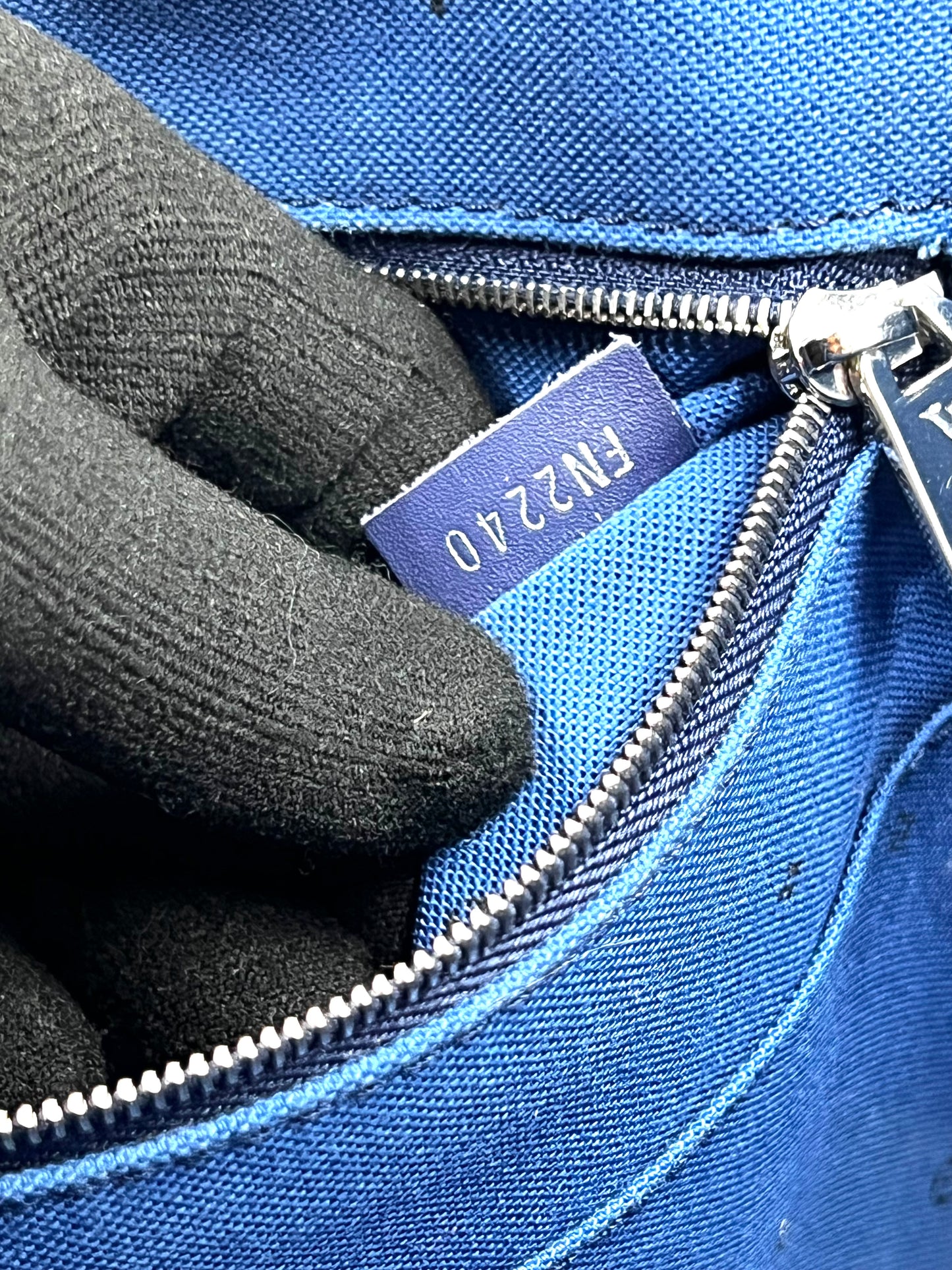 Louis Vuitton Escale On The Go Gm Size (🇵🇭P120,400)