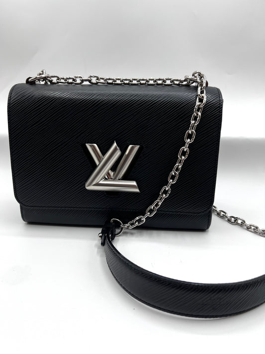 Louis Vuitton Black Epi Twist Flap Chain Shoulder Bag Mm size (🇵🇭P107,500)