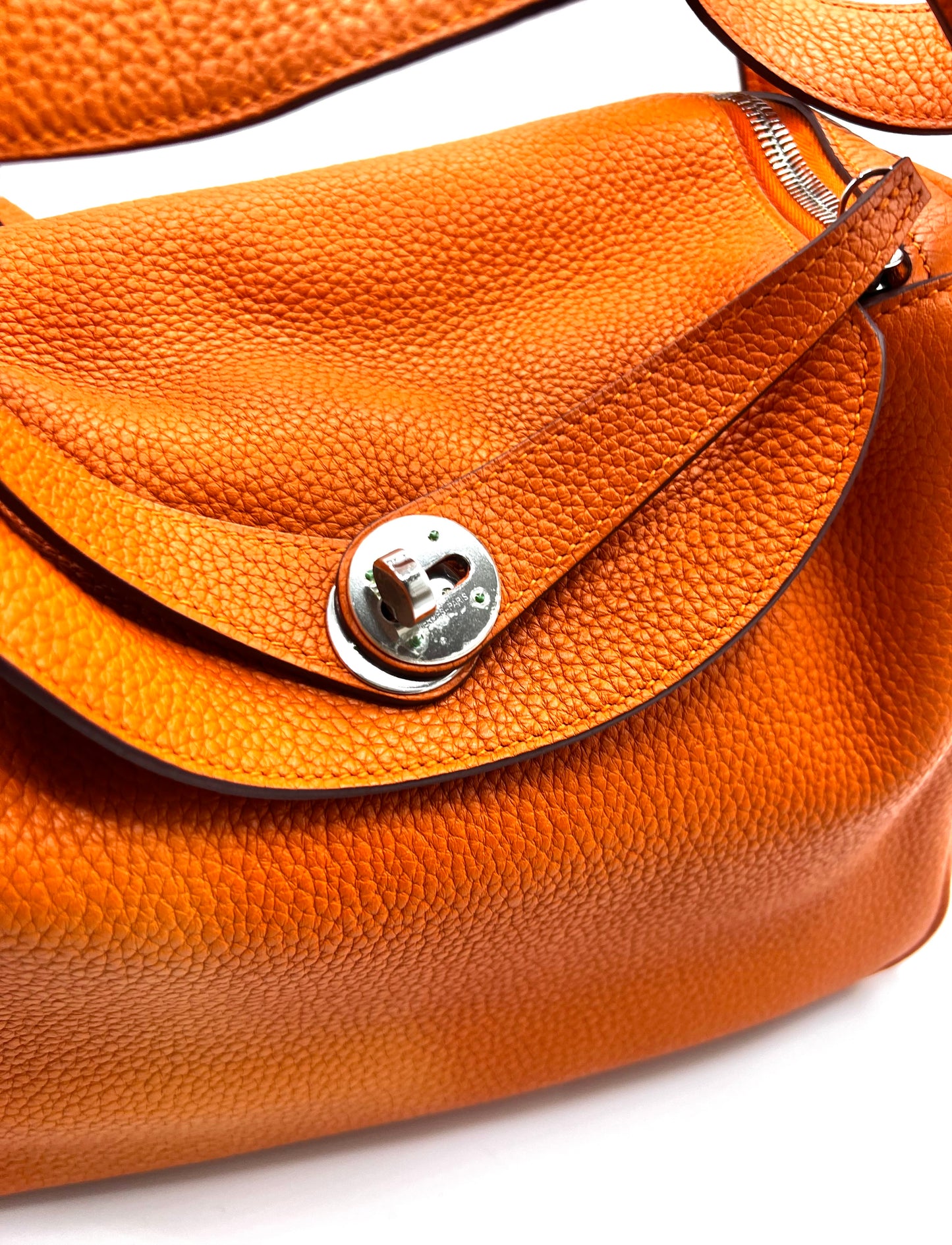 Hermes Lindy 30 Orange Taurillon Clemence Leather PHW Stamp Square R              (🇵🇭P249,400)