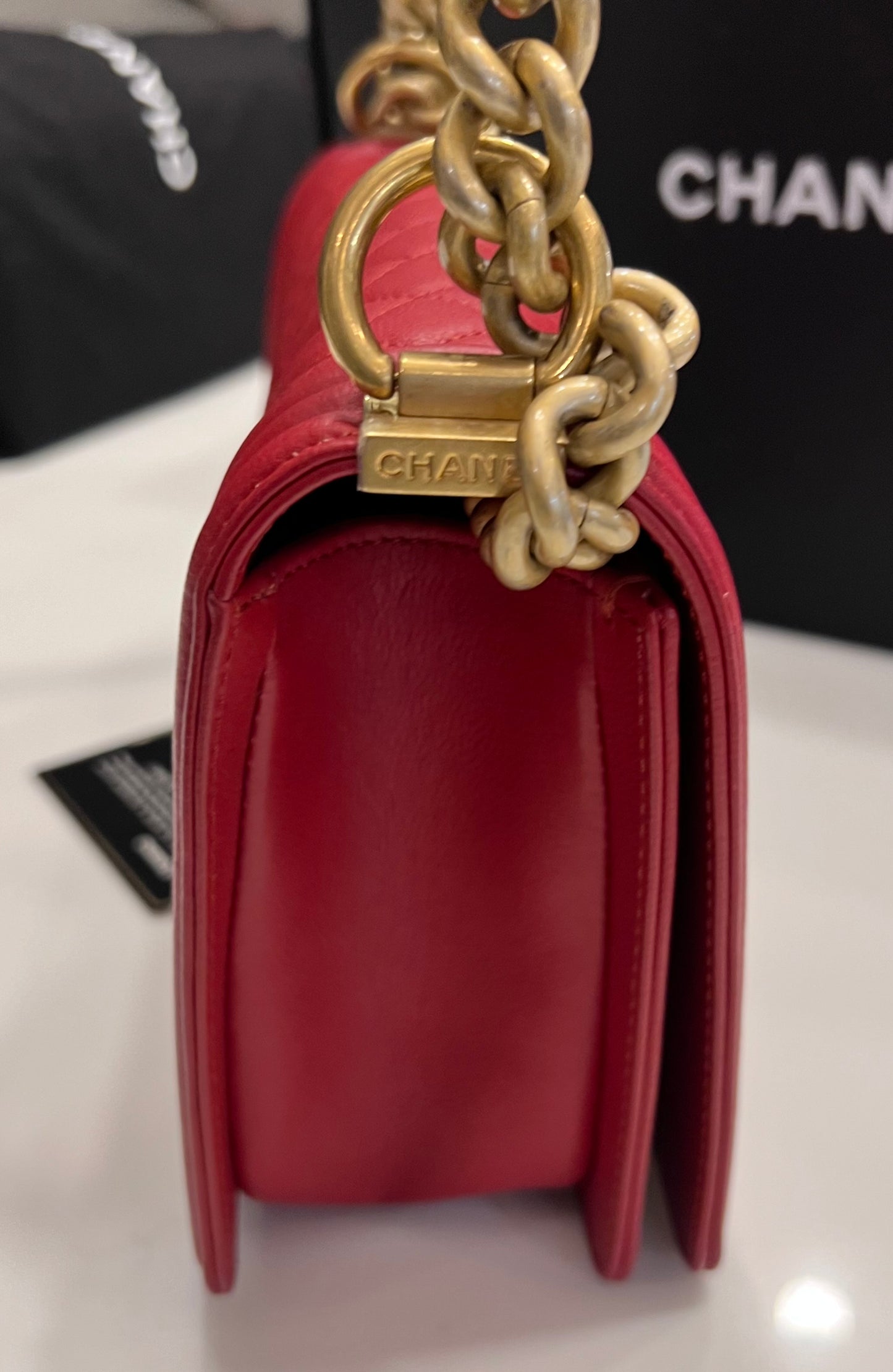 Chanel Caviar red Leboy Old Medium GHW