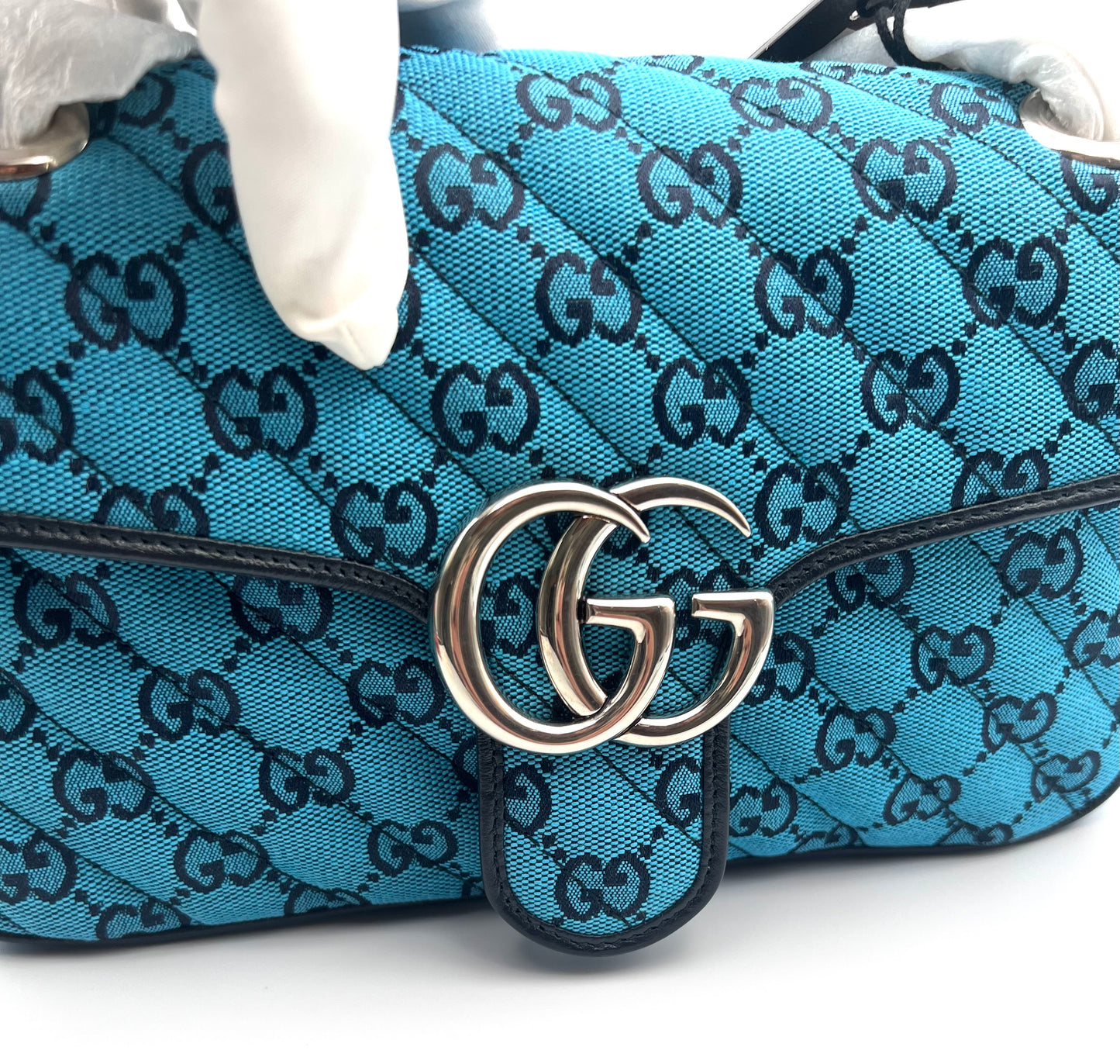 Gucci Marmont Blue Canvas Chain Flap MM size SHW        (🇵🇭P67,940)