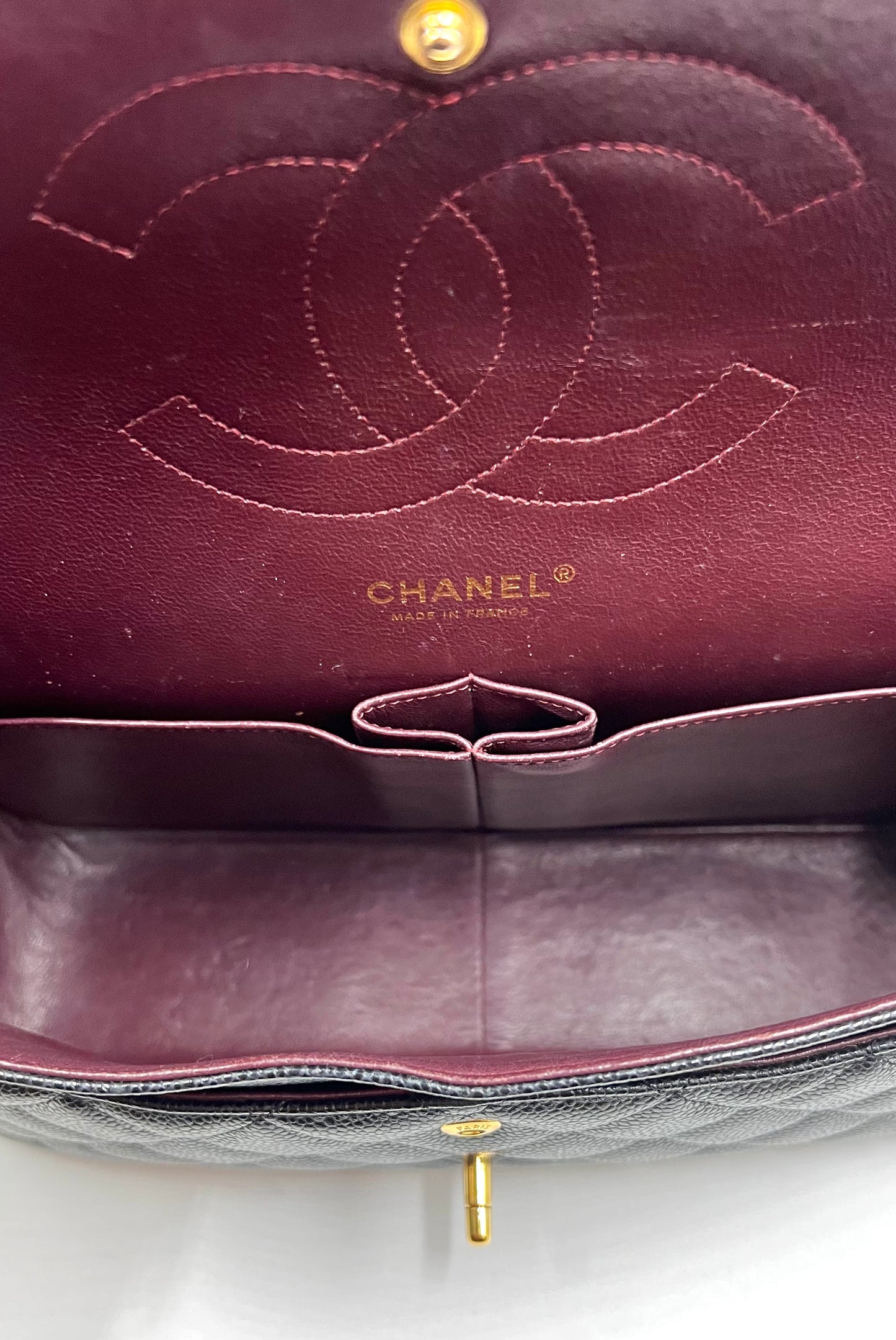 Chanel Classic Black Jumbo Caviar Double Flap GHW S30cm Series 15  (🇵🇭P318,200)