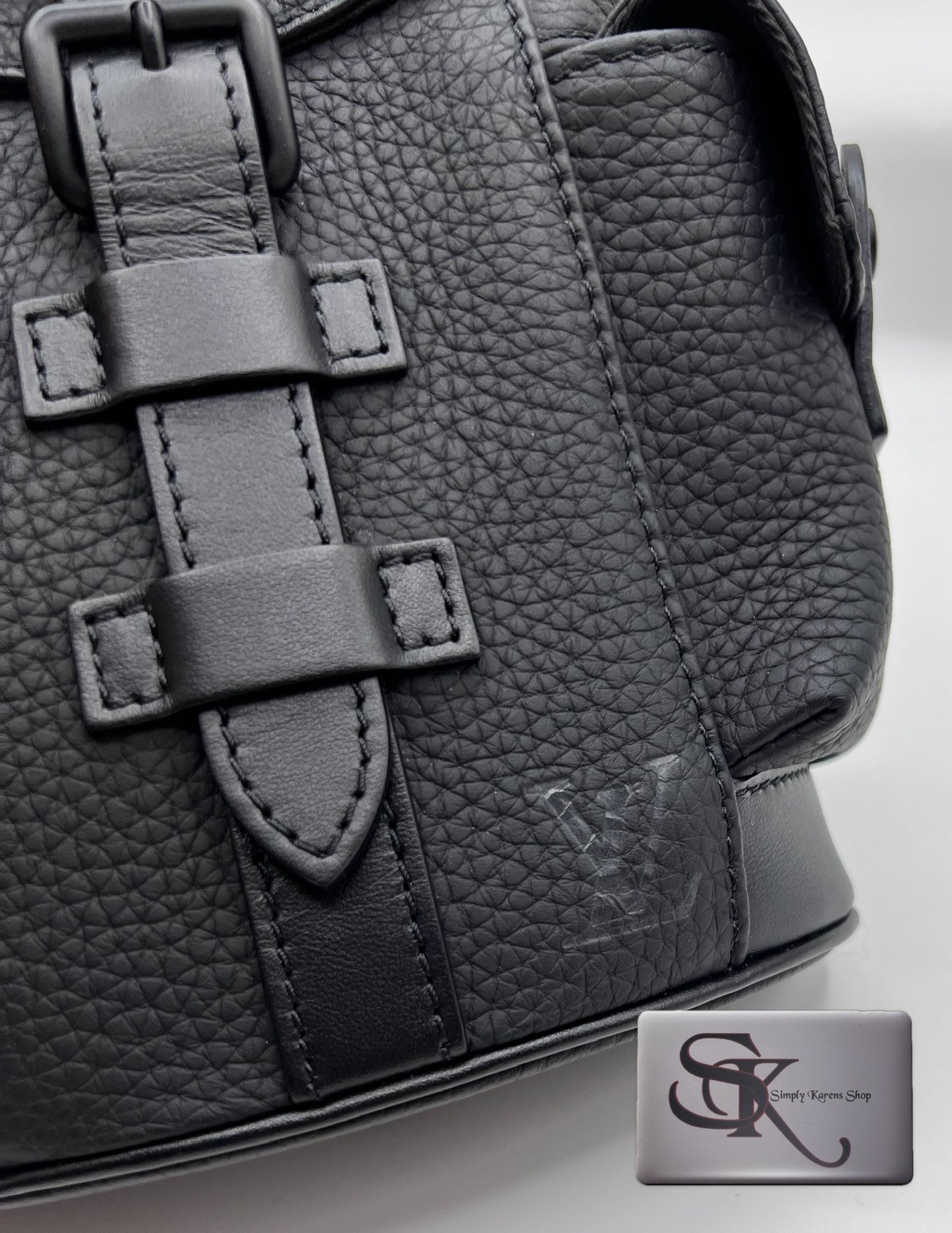 Louis Vuitton Christopher XSTaurillon leather body bag