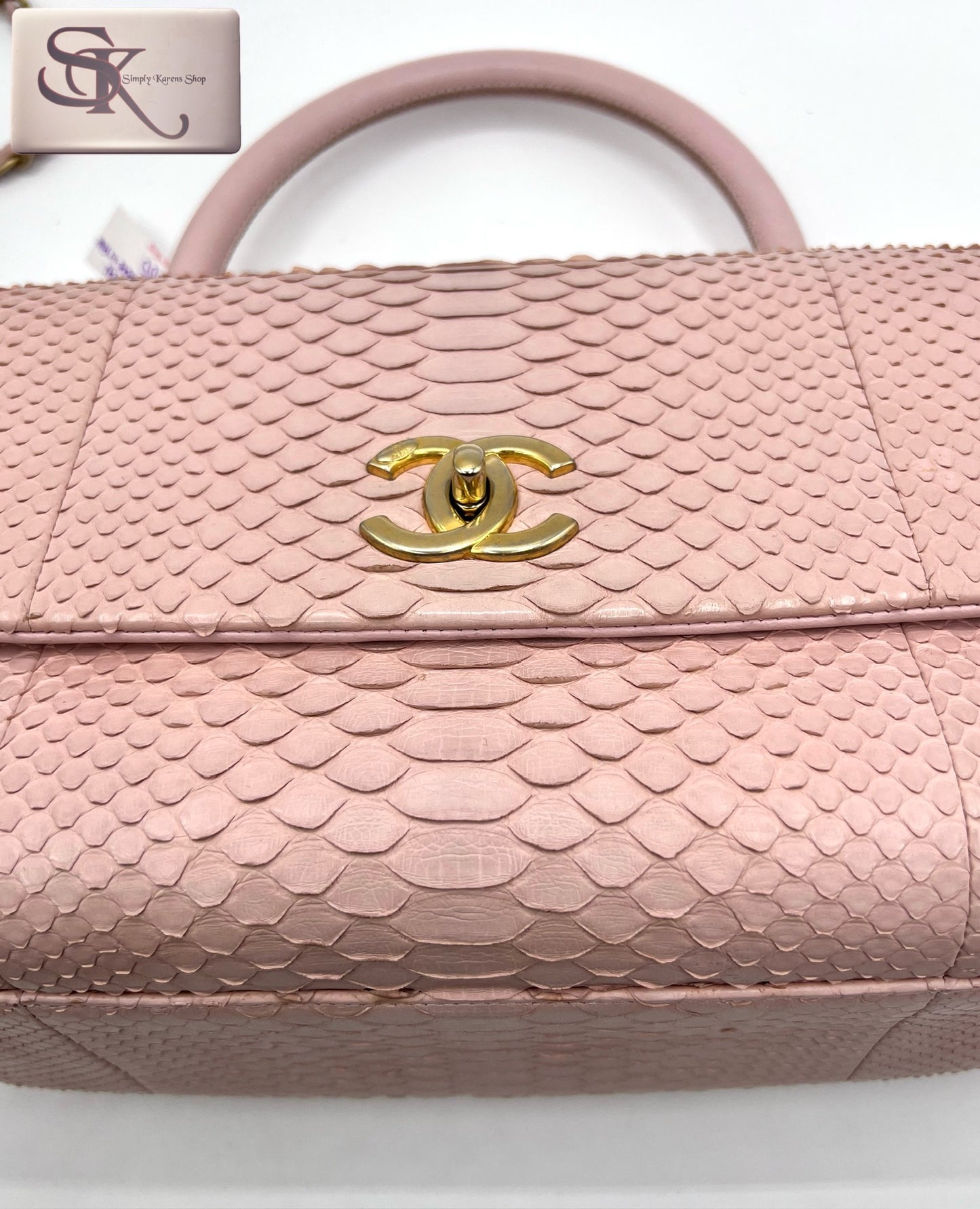 Chanel Python Coco Top Handle in Pink     (🇵🇭P344,000)