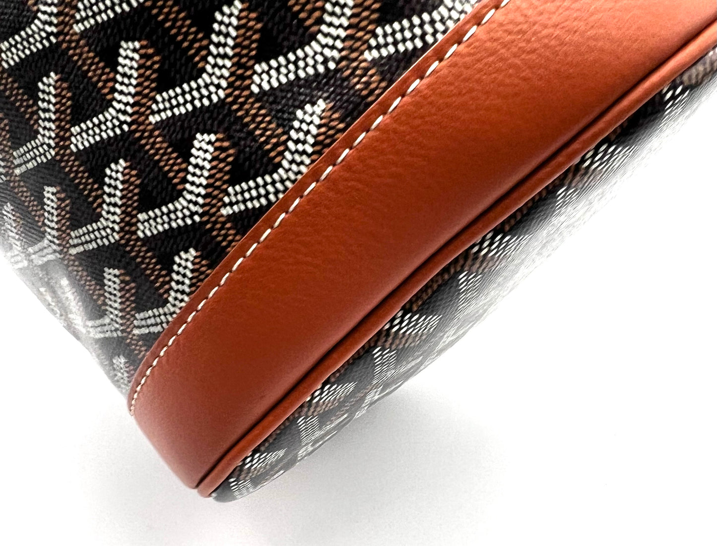 Goyard Tan Petit Flot Bucket 2024 (🇵🇭P150,000)