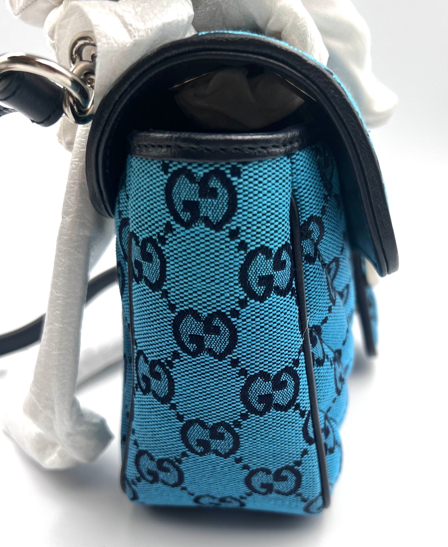 Gucci Marmont Blue Canvas Chain Flap MM size SHW        (🇵🇭P67,940)
