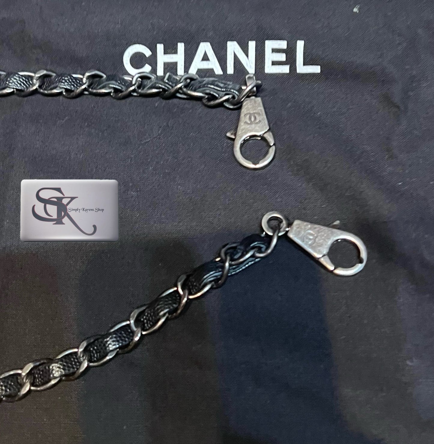 CHANEL CAVIAR TOP HANDLE MM