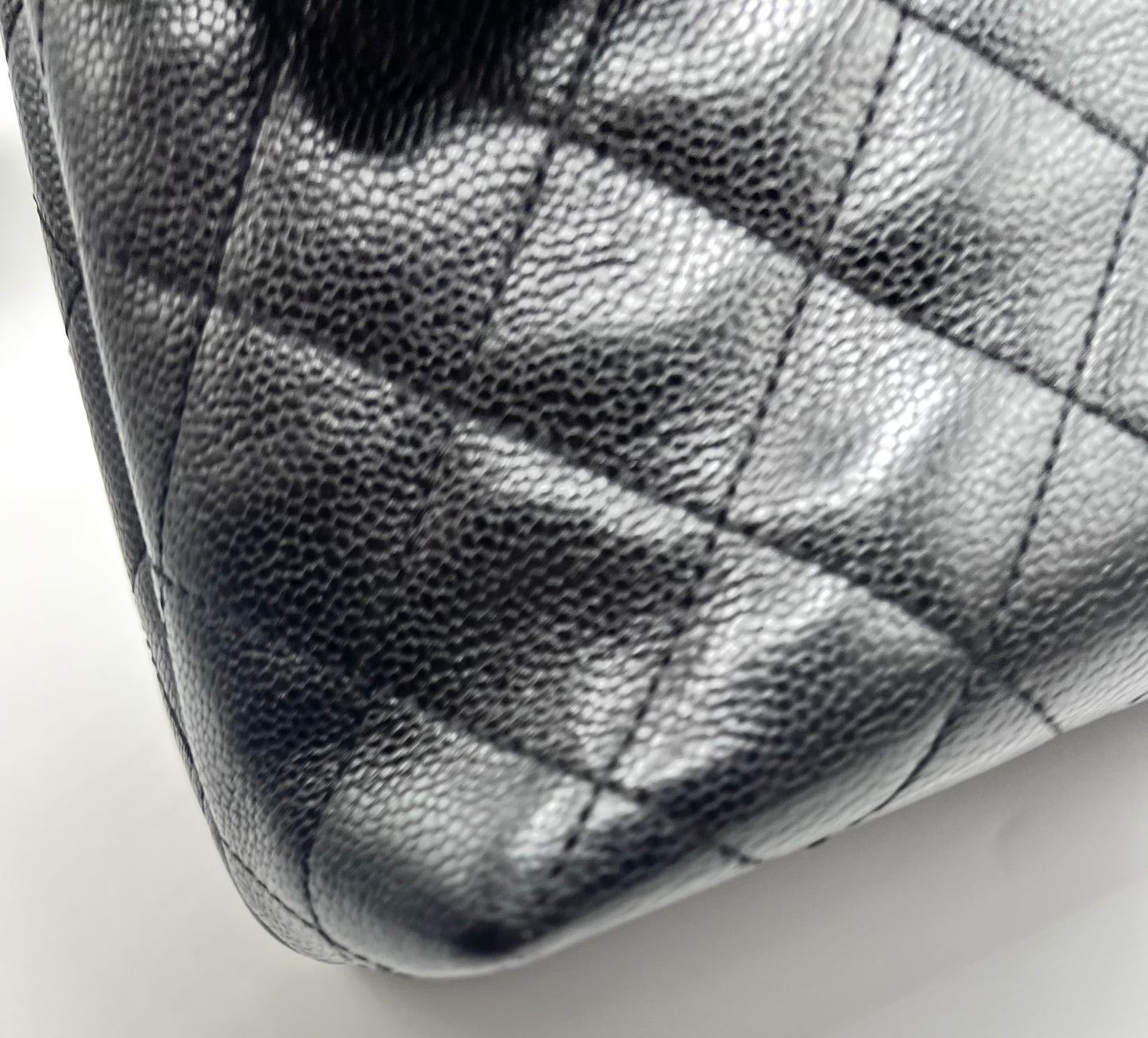 Chanel Vintage Kelly Top Handle Bag in Carviar             (🇵🇭P163,400)