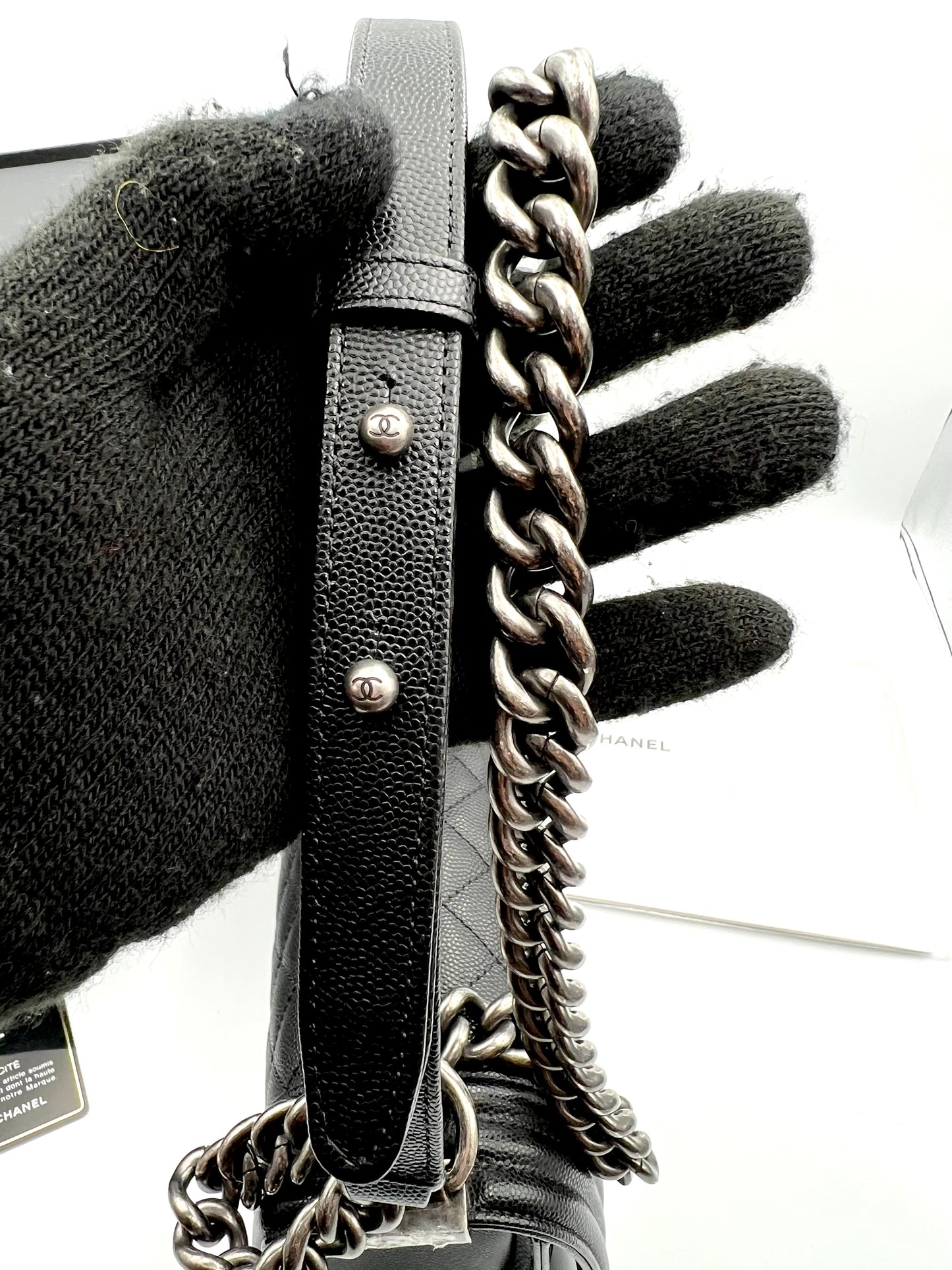 Chanel Leboy Black Caviar Skin Old Medium Riuthenium Hardware Series 30                (🇵🇭P335,400)