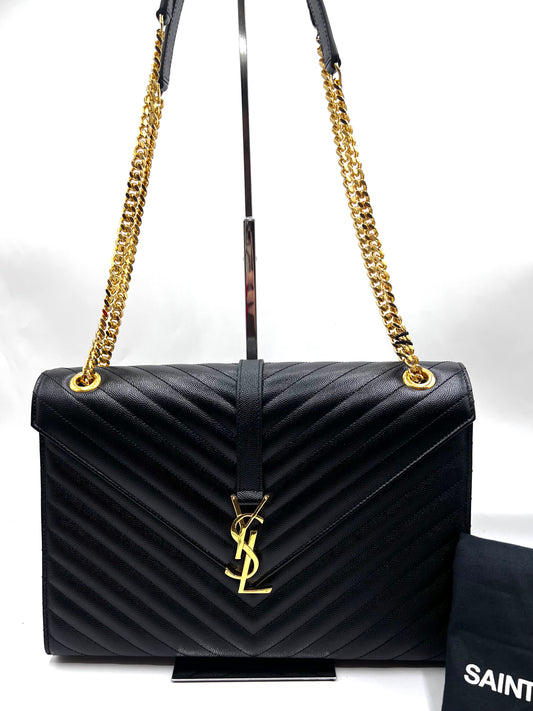 Yves Saint Laurent Chevron Large Envelope Flap Chain Shoulder Bag  (🇵🇭P94,600)