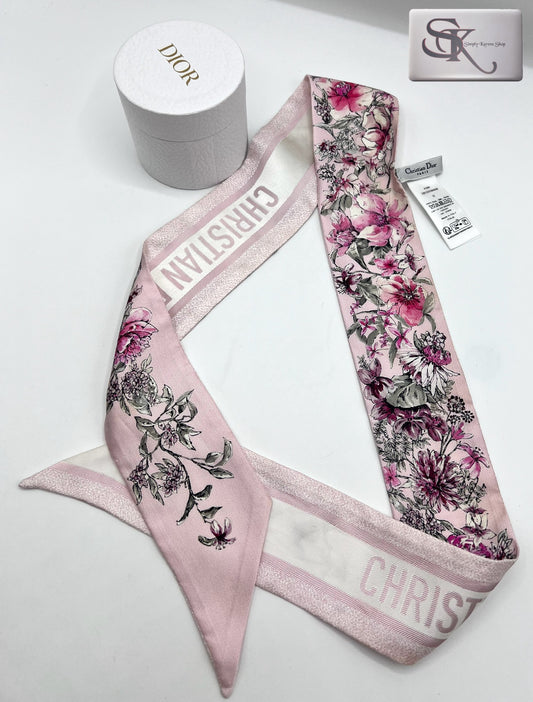 CHristian Dior Pink Floral Silk Twilly (🇵🇭P12,900)