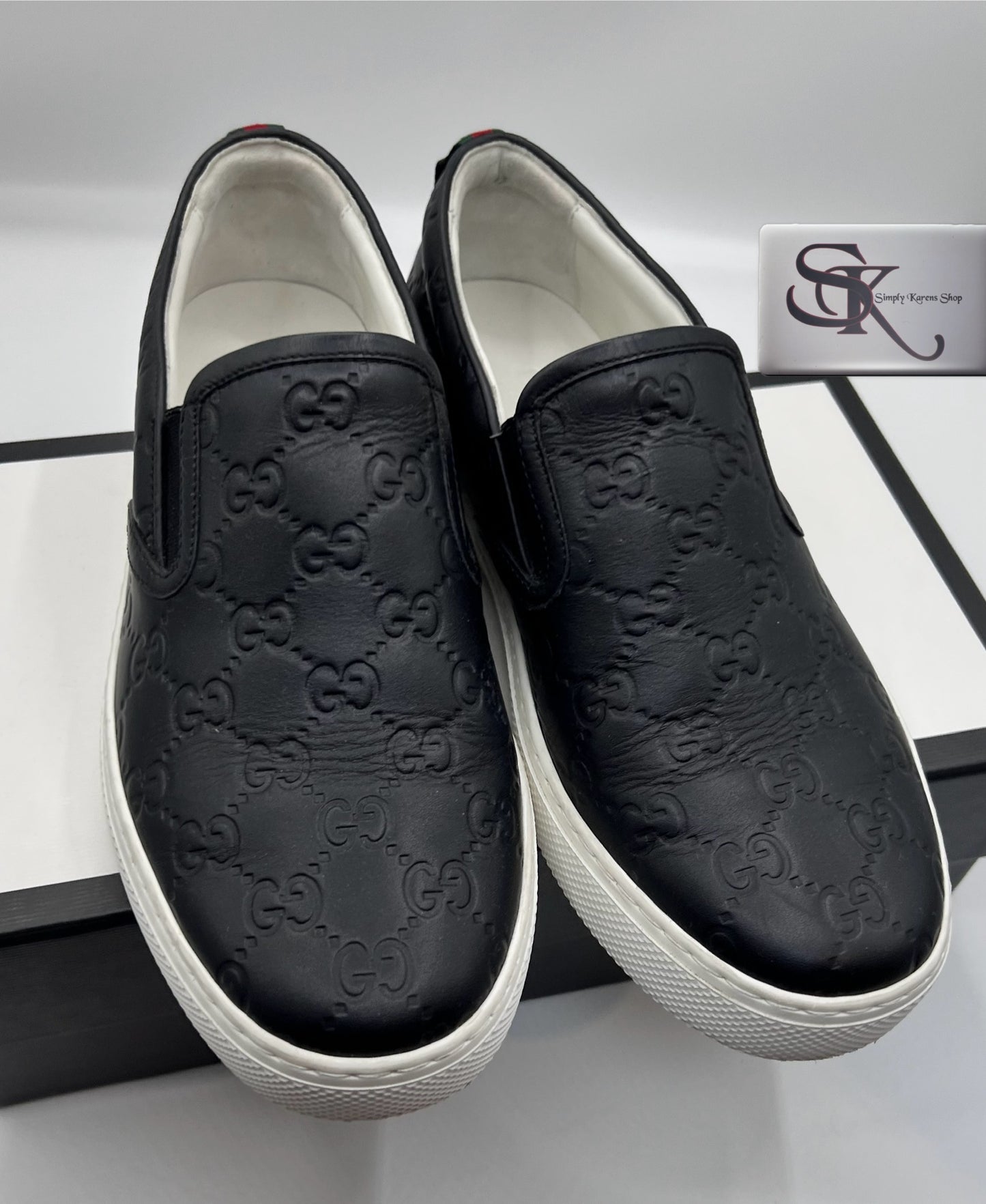 GUCCI GUCCISSIMA MEN'S BLACK LEATHER SLIP ON SNEAKERS S5 1/2C