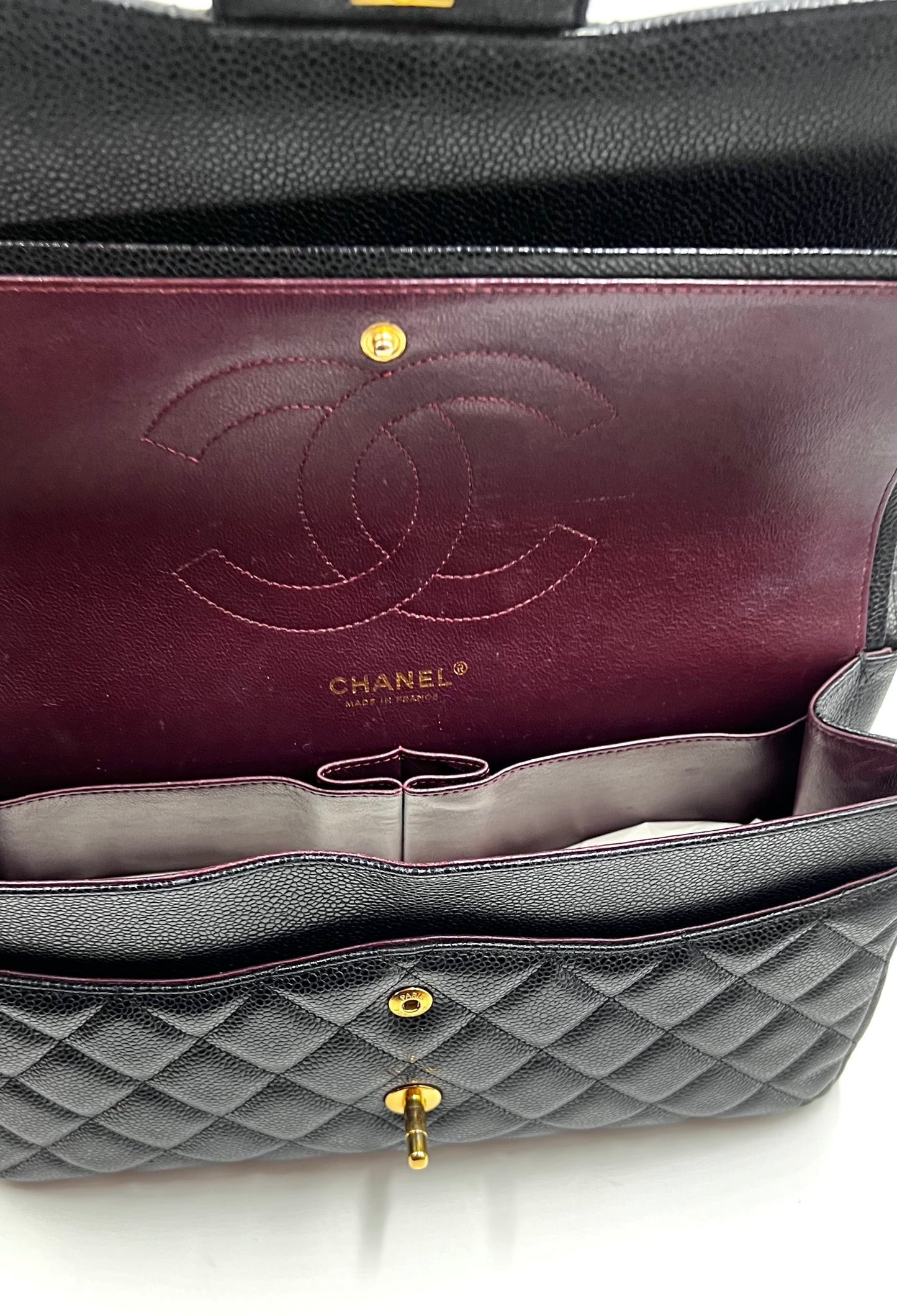 Chanel Classic Black Jumbo Caviar Double Flap GHW S30cm Series 15  (🇵🇭P318,200)