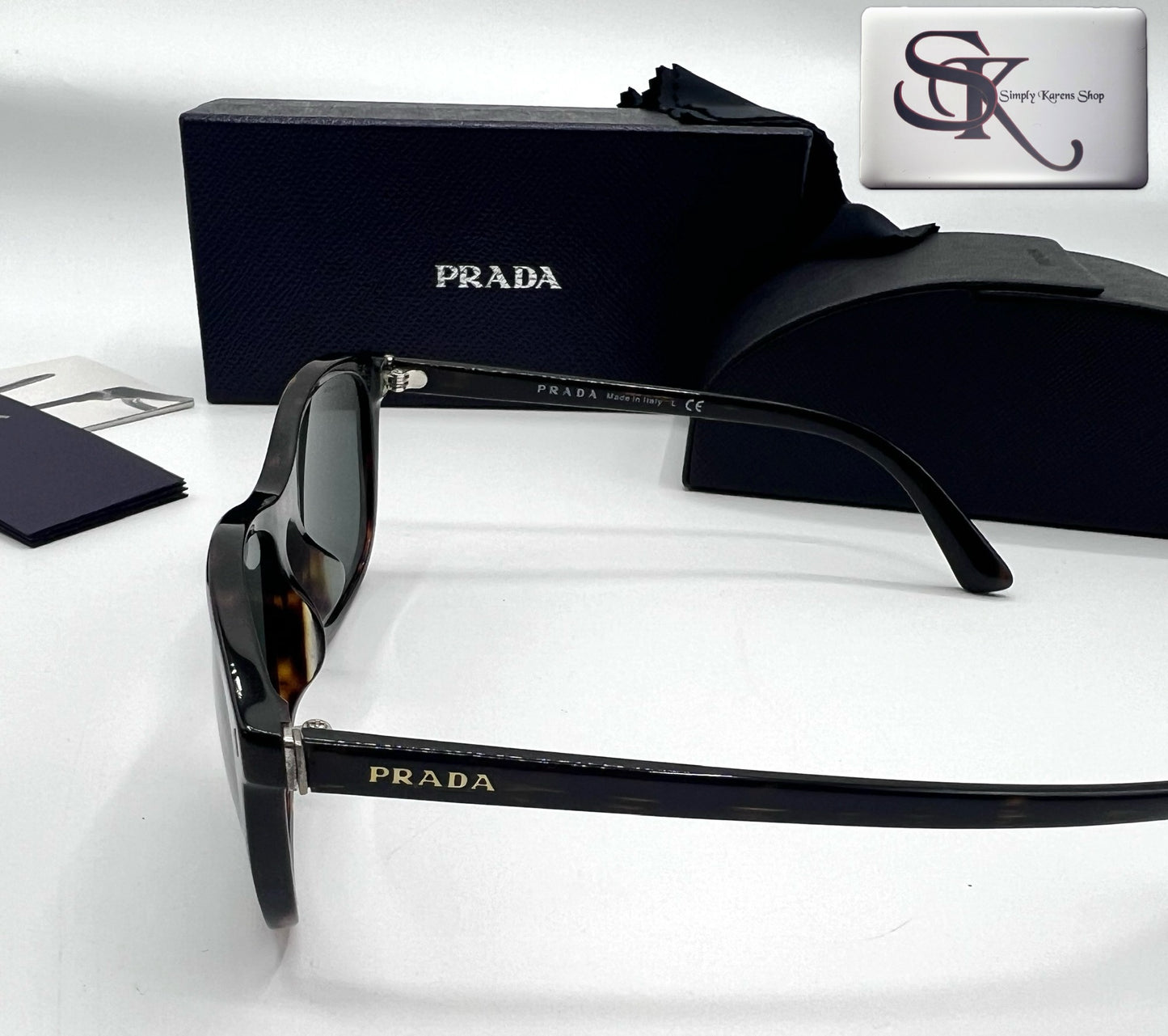 Prada 2AU-301 Sunglass 🇵🇭P9,600🇵🇭