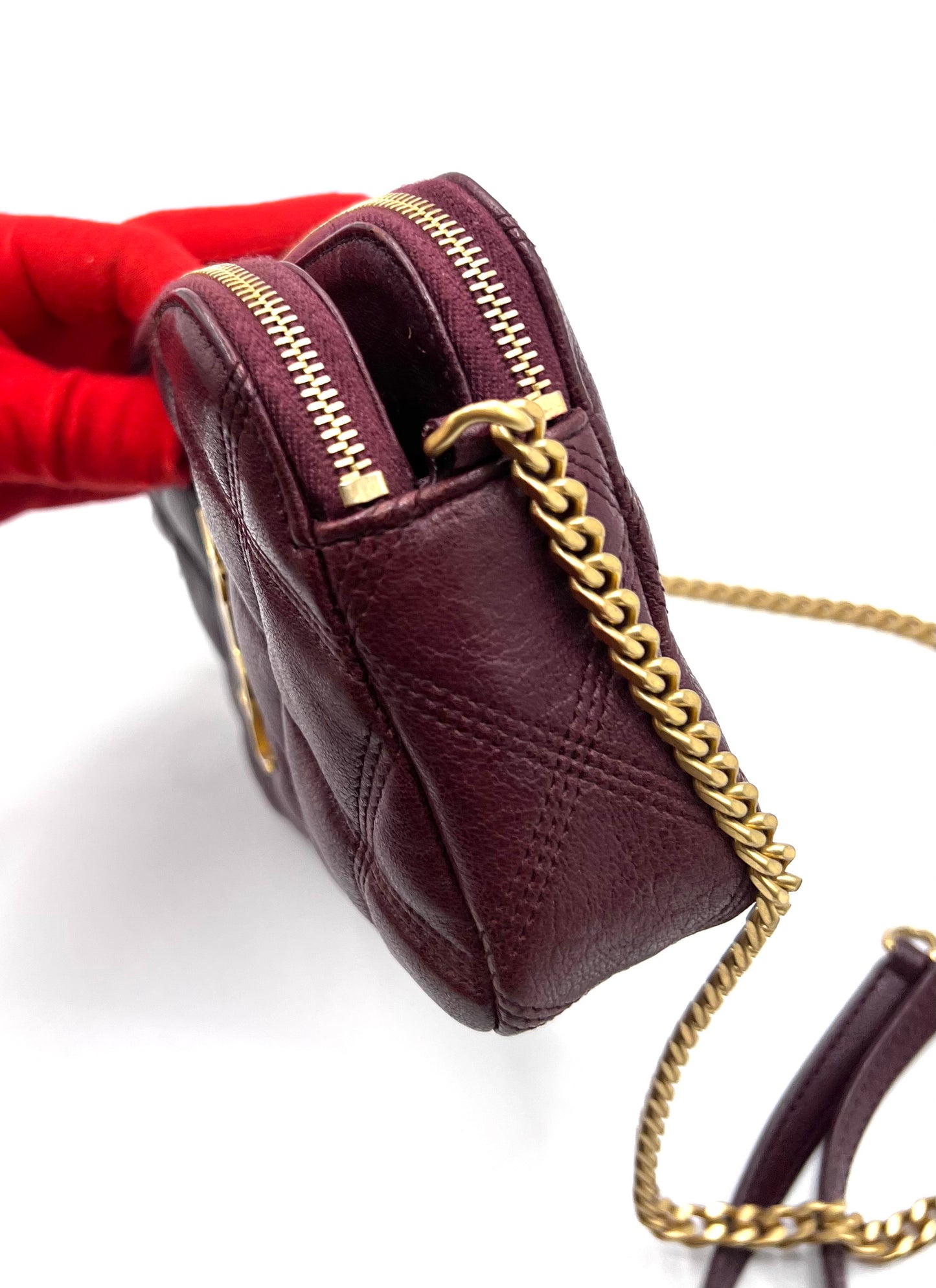 Yves Saint Laurent Becky Double Zip Pouch Crossbody   (🇵🇭P51,600)
