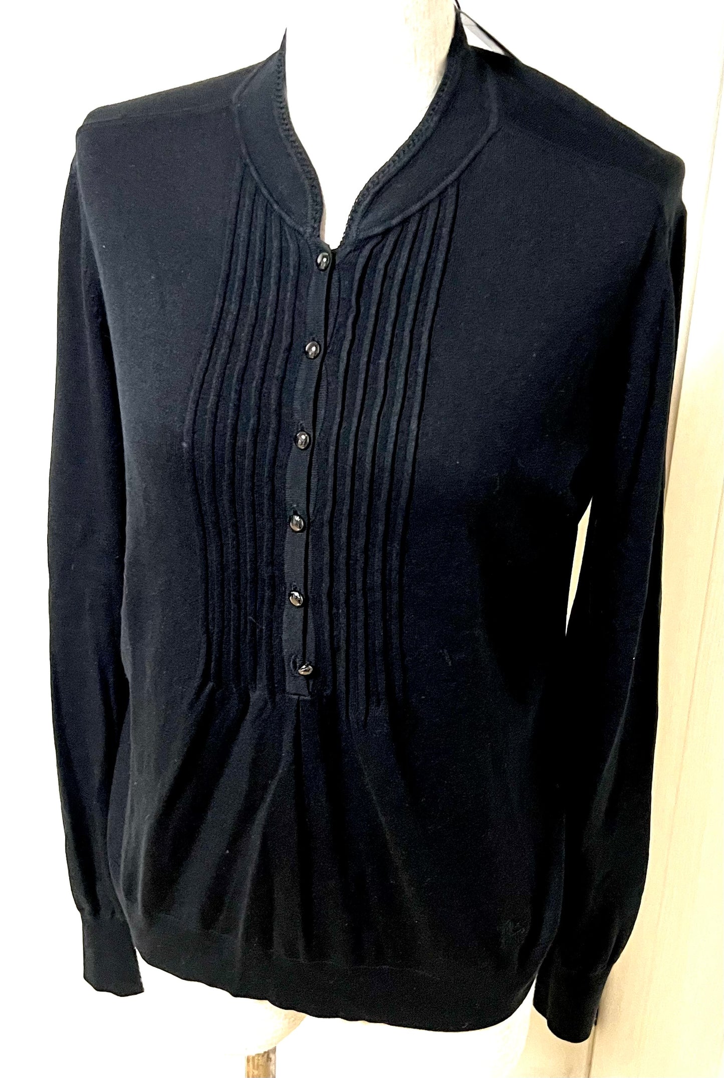 Burberry London Black Knitted Long Sleeves Size 2 (🇵🇭P6,020)