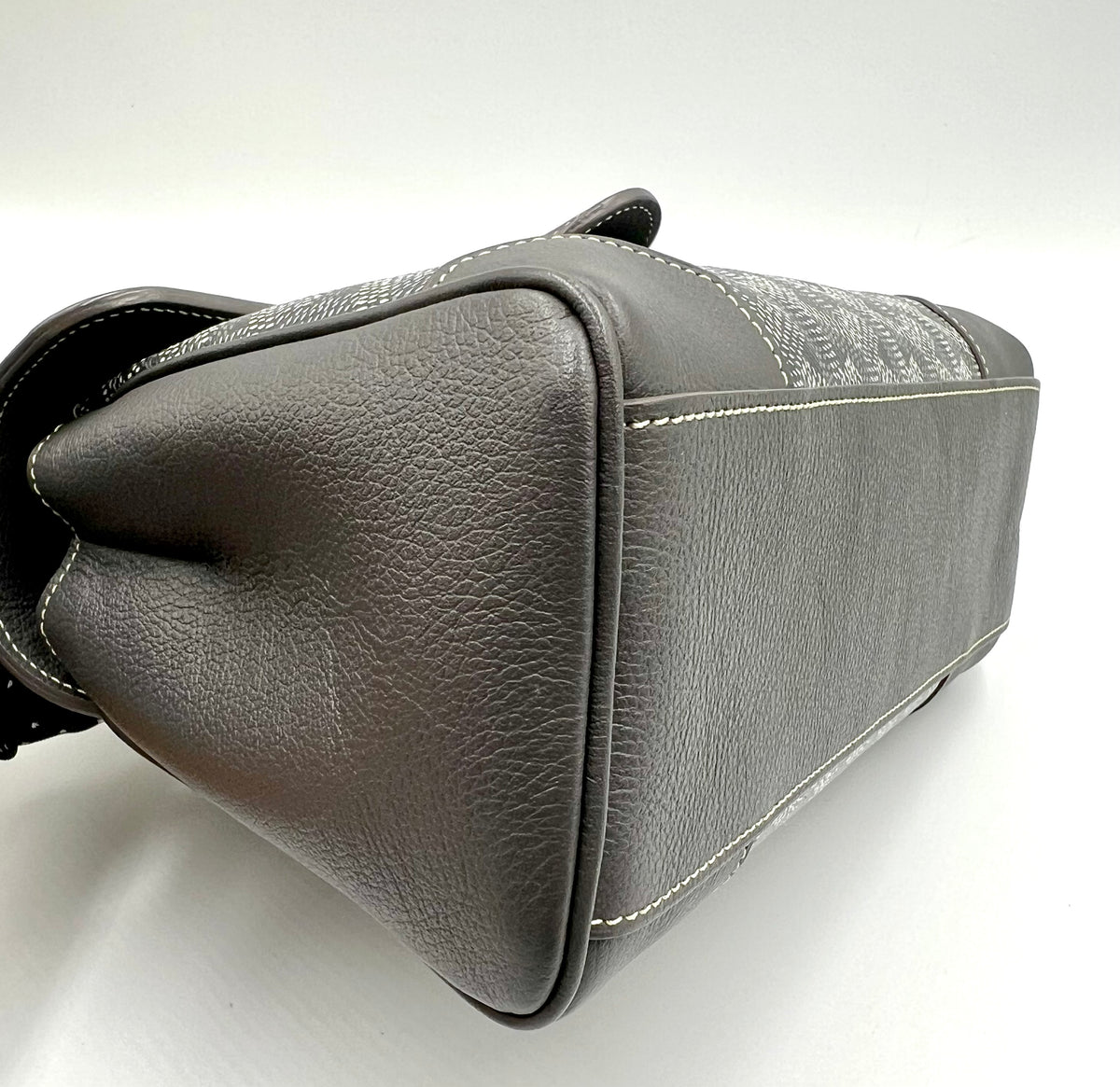 Goyard Mini Saigon Gray 2 way Bag w/ Box & Dust Bag           (🇵🇭P198,000)